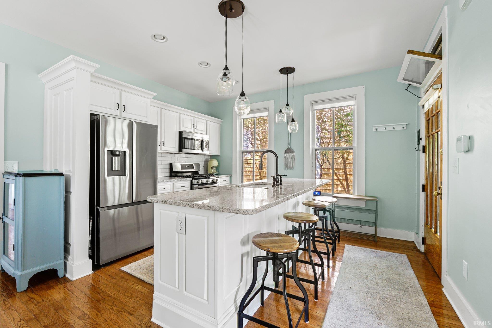 Photo 8 of 1336 W Washington Boulevard