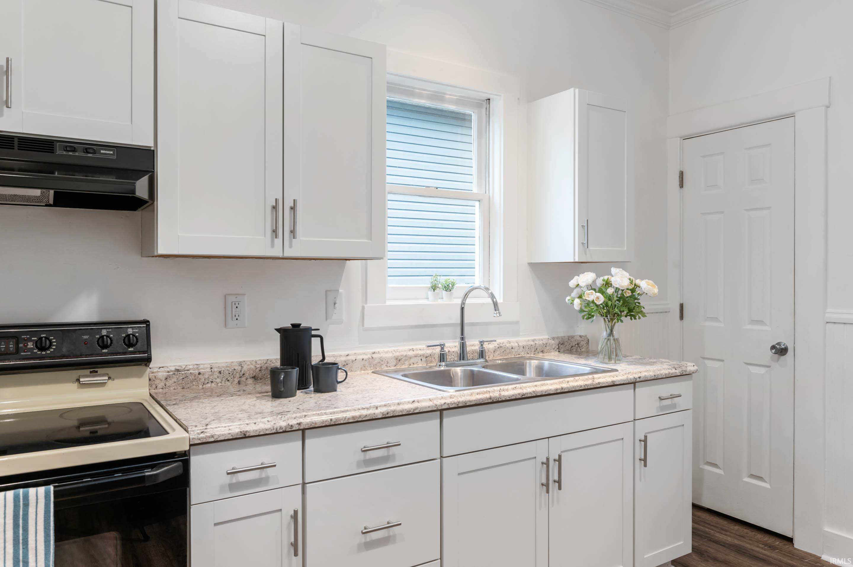 Homes for sale in Richmond, IN | 431 Lincoln St, Richmond, IN 47374 | MLS# 202545495