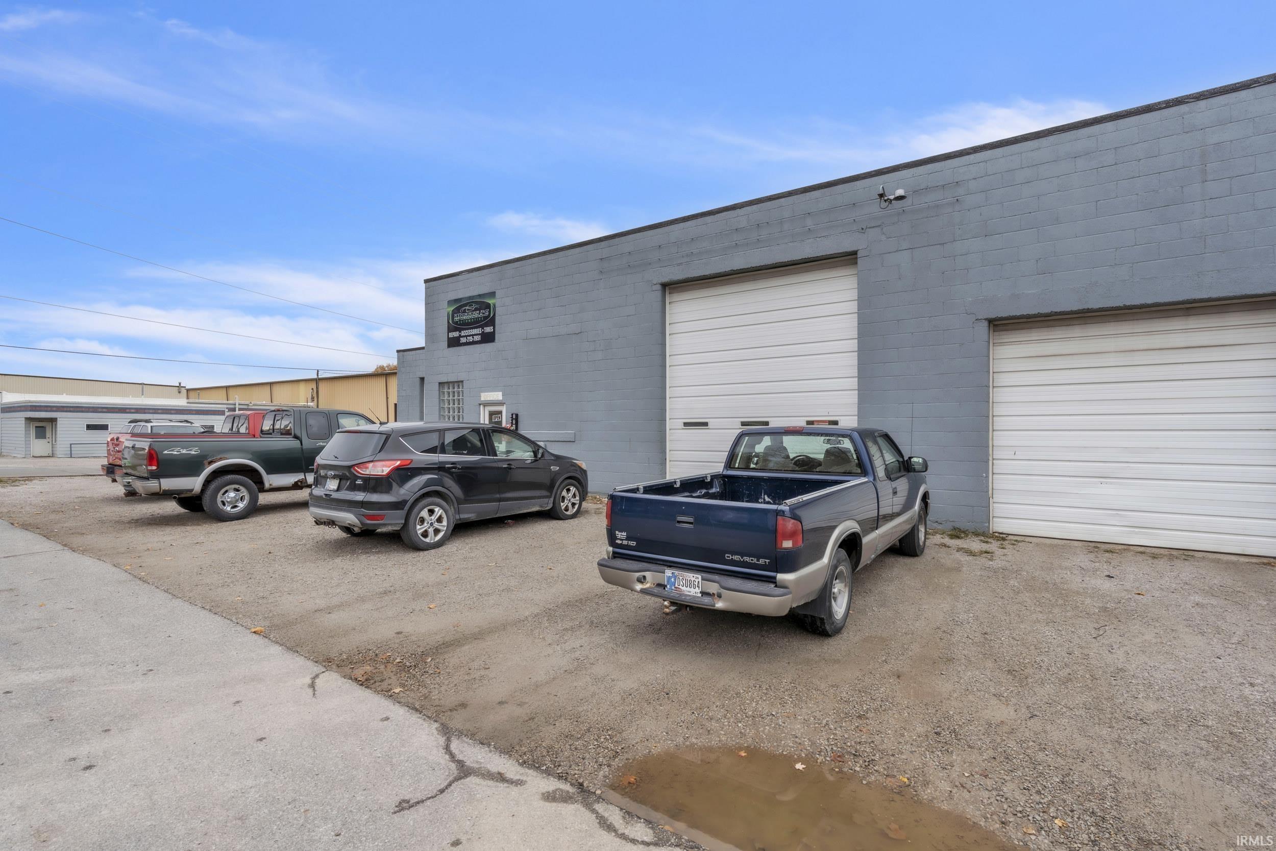 Photo 1 of 701 Krueger Street