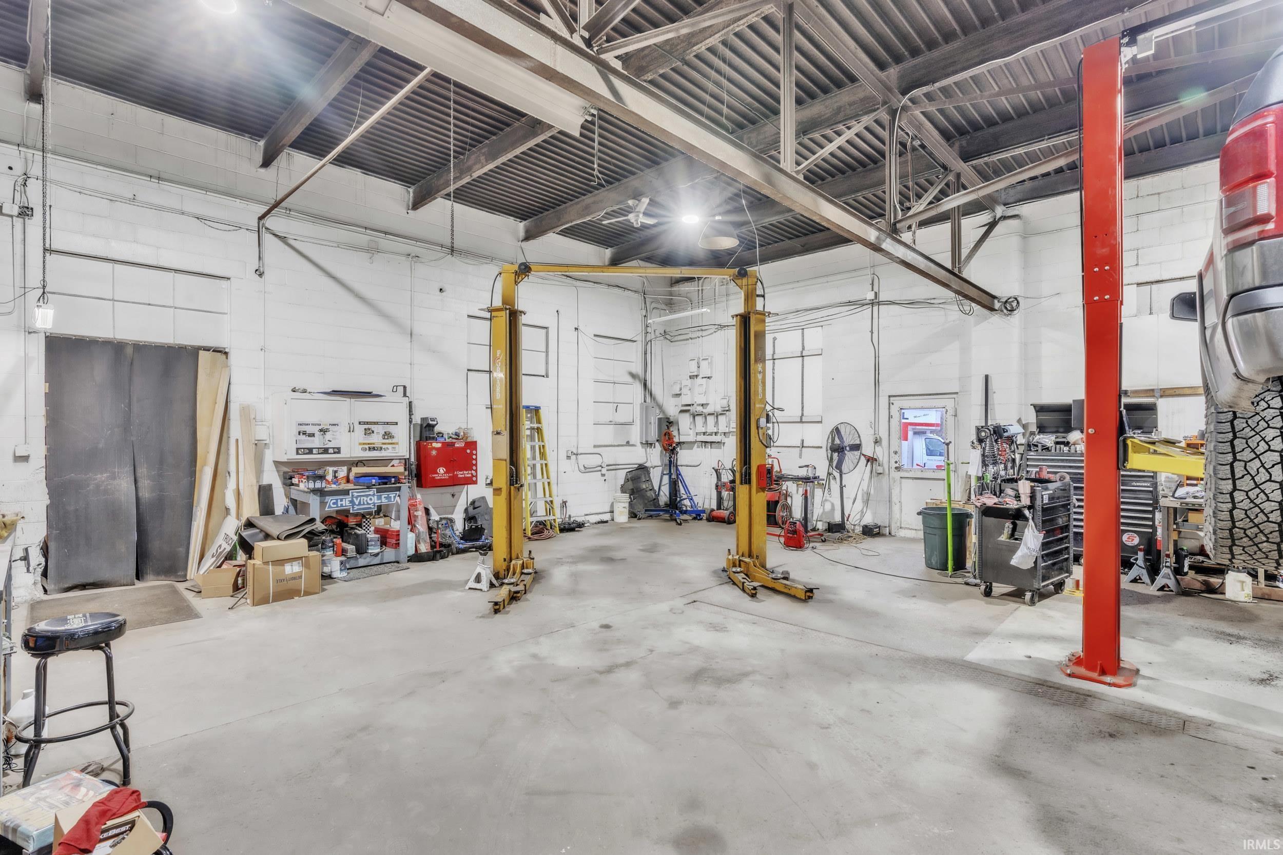 Photo 21 of 701 Krueger Street