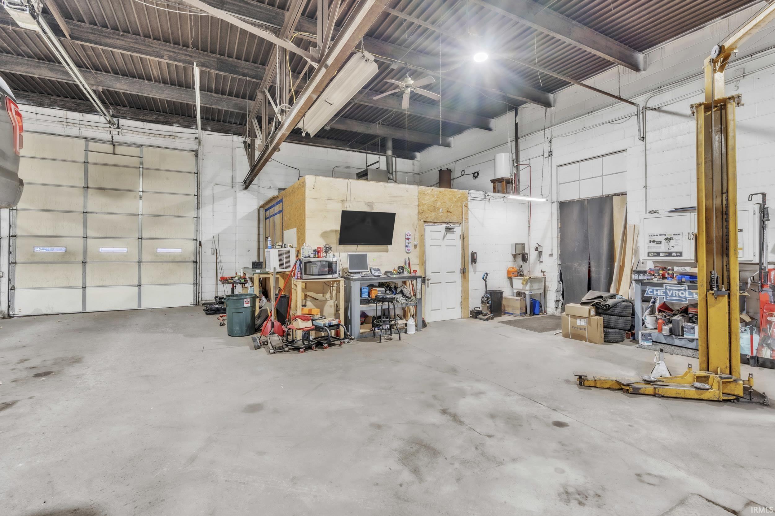 Photo 22 of 701 Krueger Street