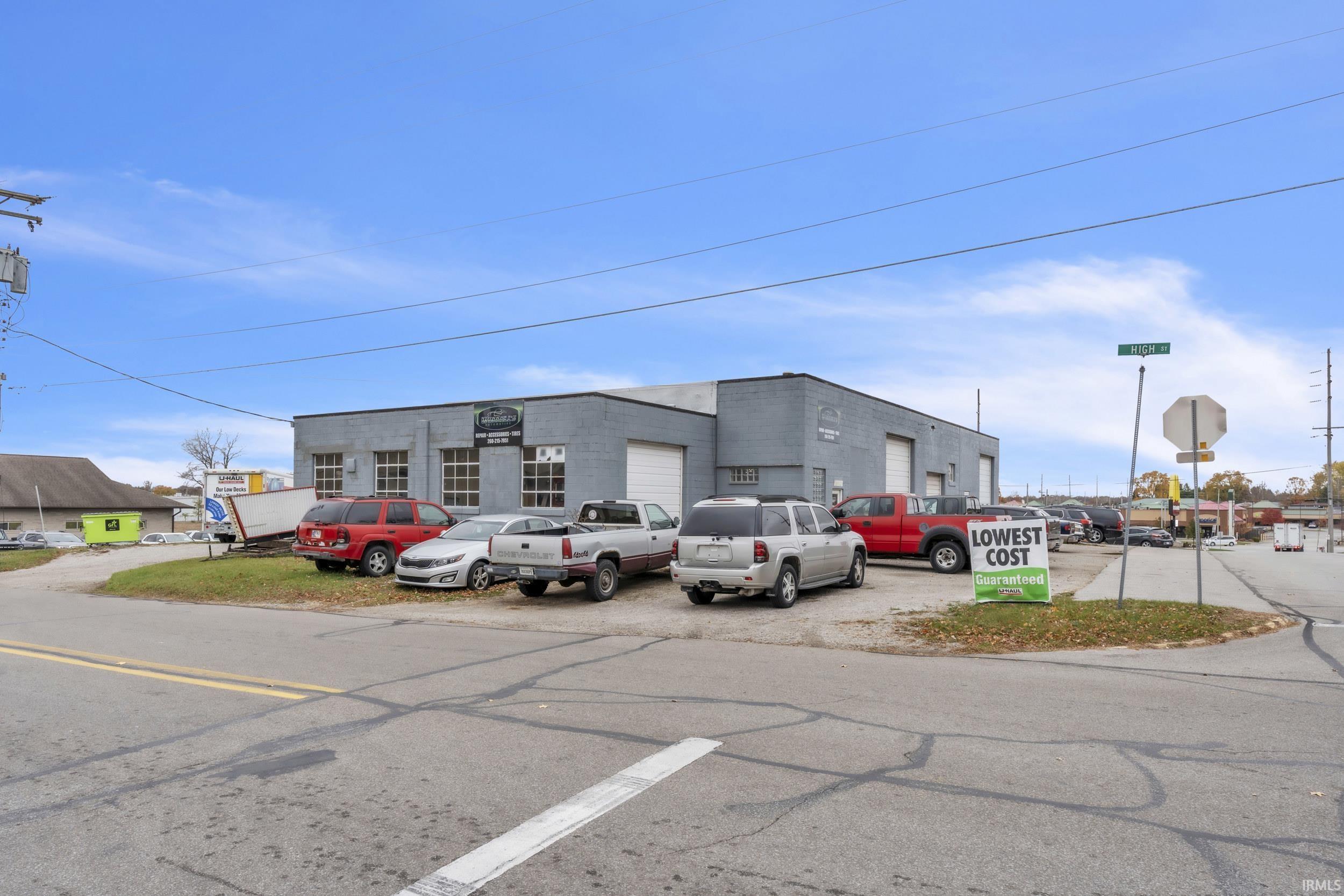 Photo 3 of 701 Krueger Street