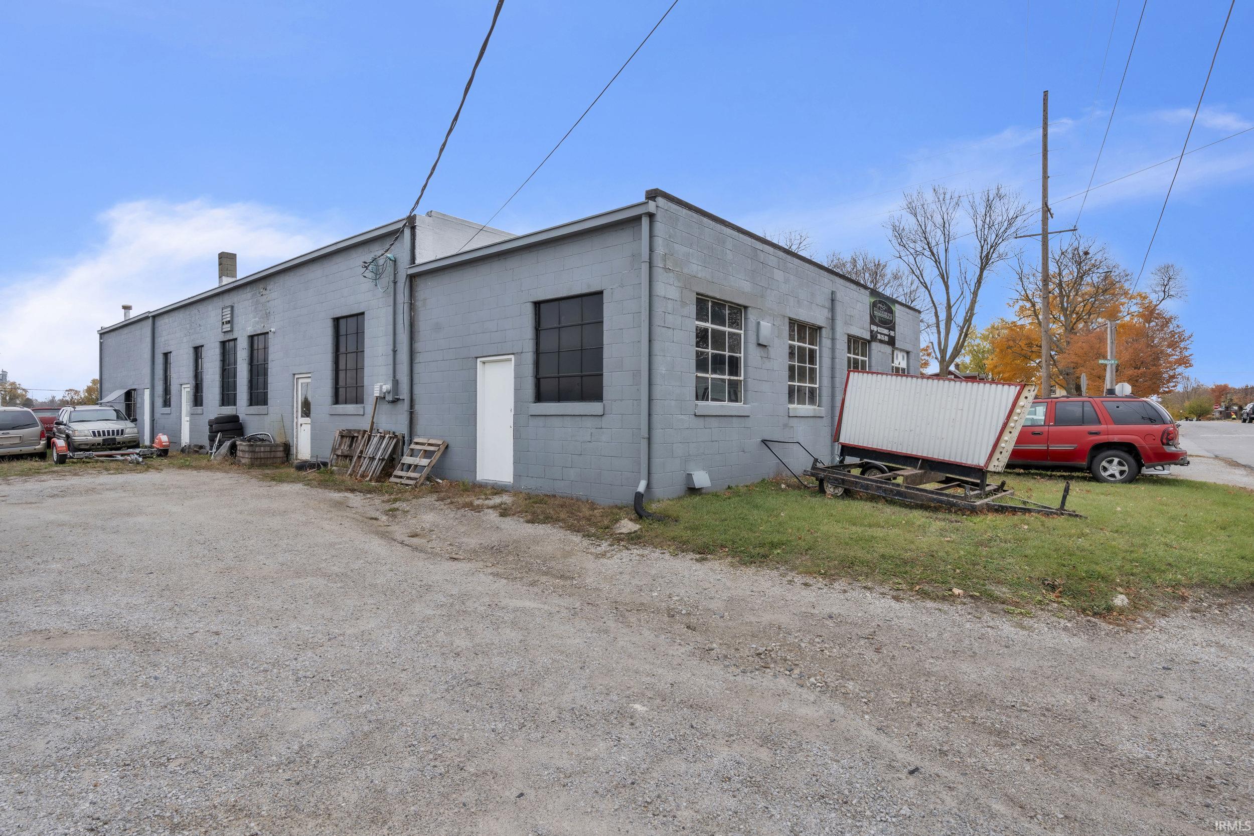 Photo 5 of 701 Krueger Street