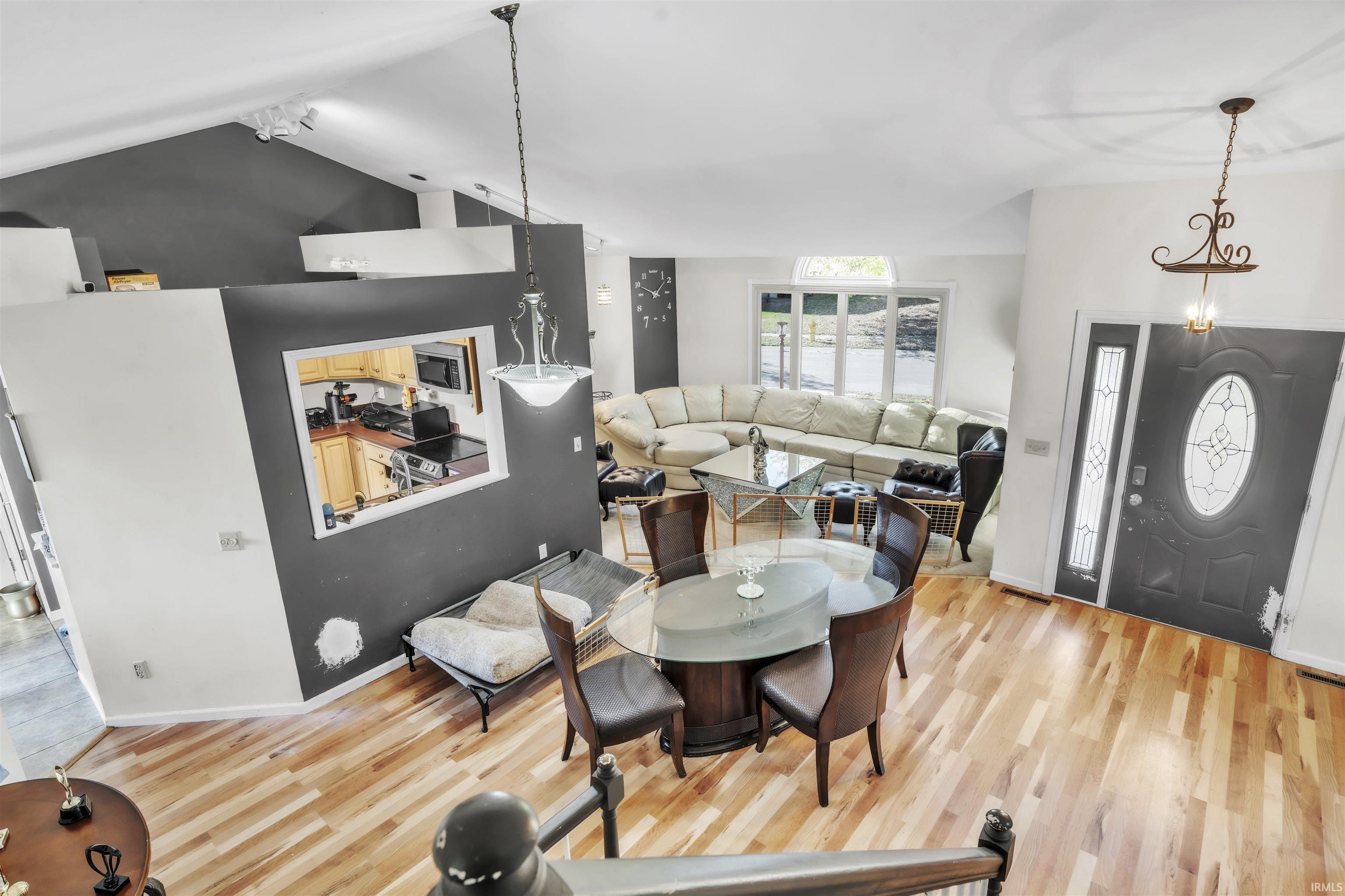 Photo 2 of 8934 Stoneridge Court