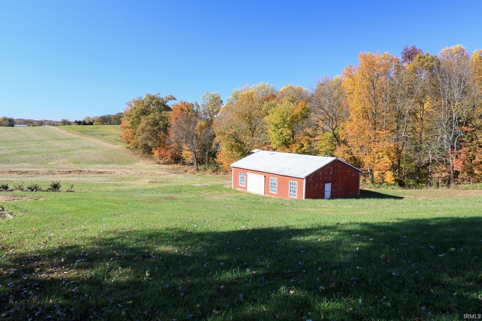 Homes for sale in Huntingburg, IN | 4627 S 50 E Rd, Huntingburg, IN 47542 | MLS# 202545536