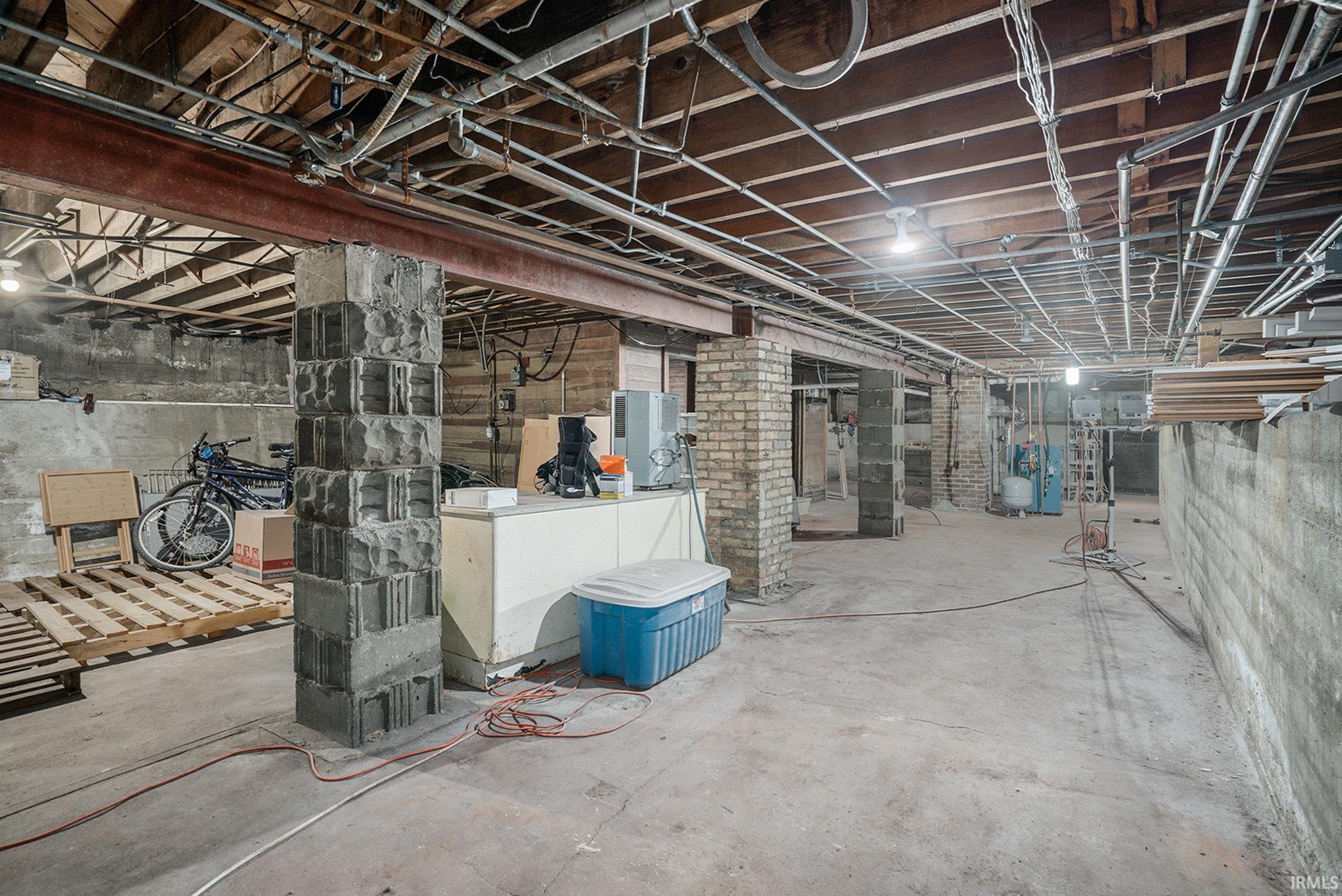 Photo 33 of 1801 wood Street