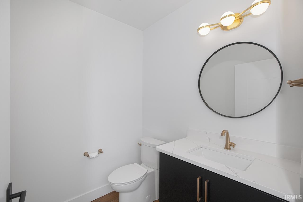 Photo 17 of 960 E Jackson, 302 Boulevard