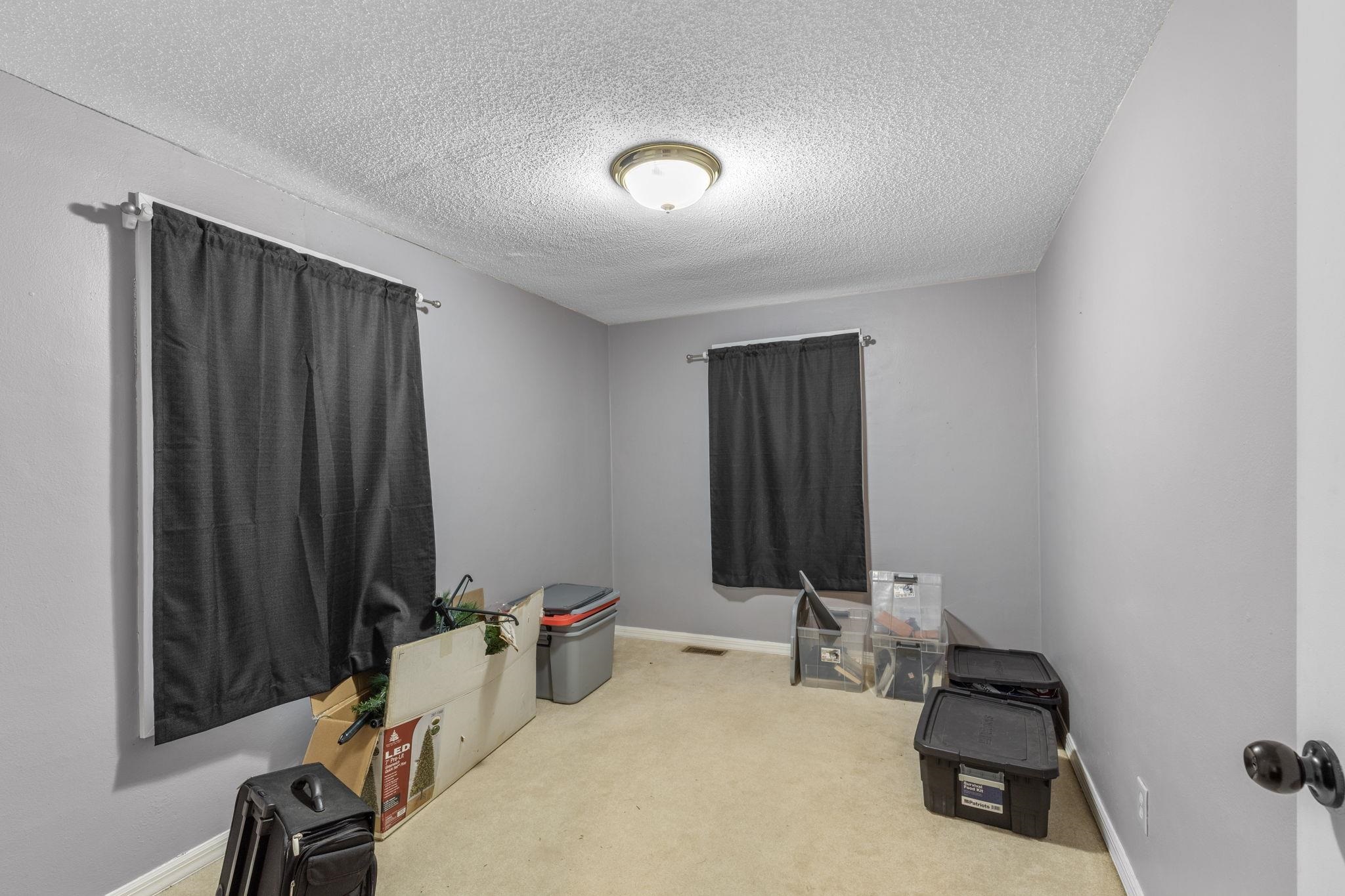 Photo 11 of 125 Kenwood Avenue