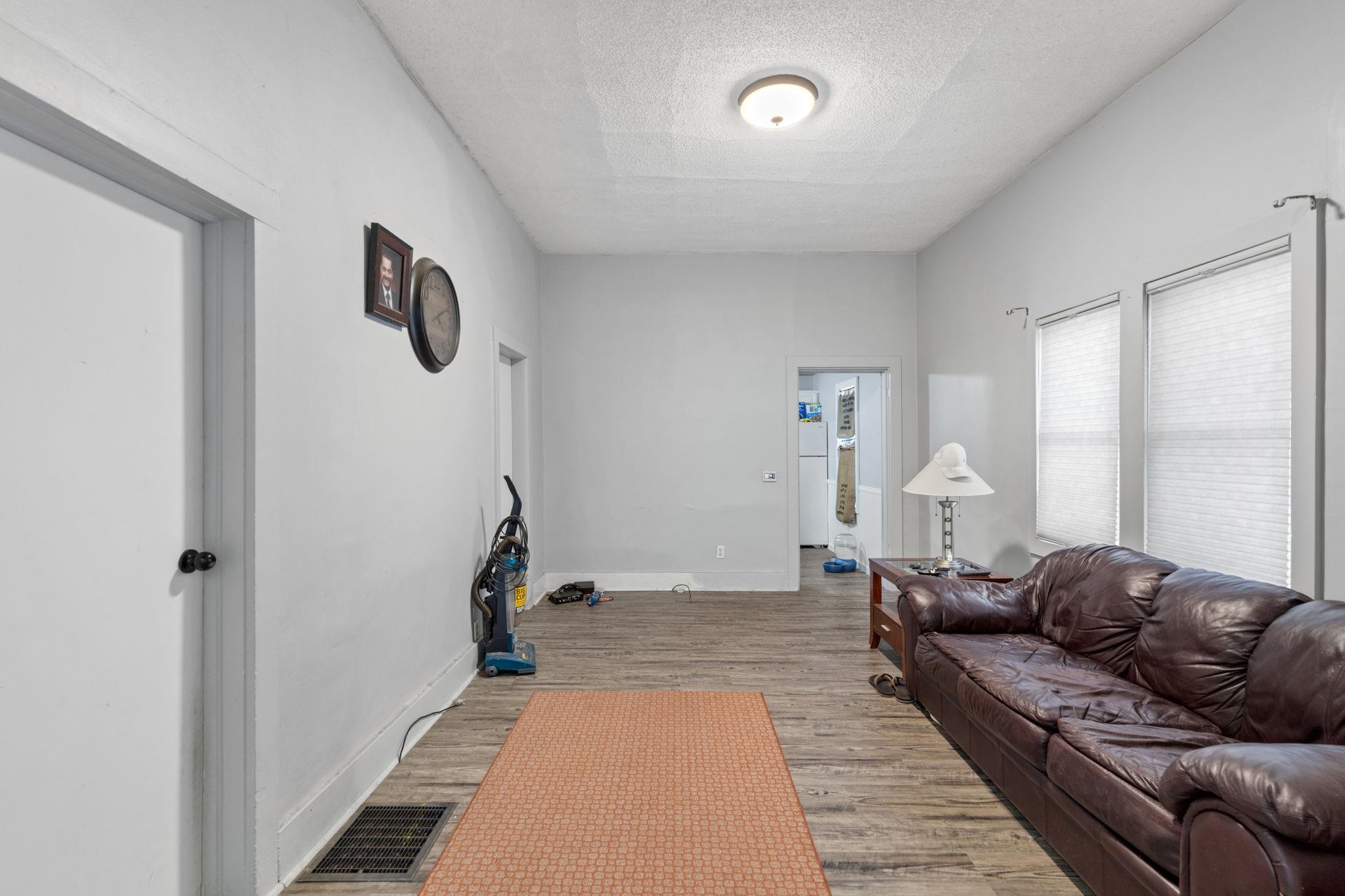 Photo 5 of 125 Kenwood Avenue