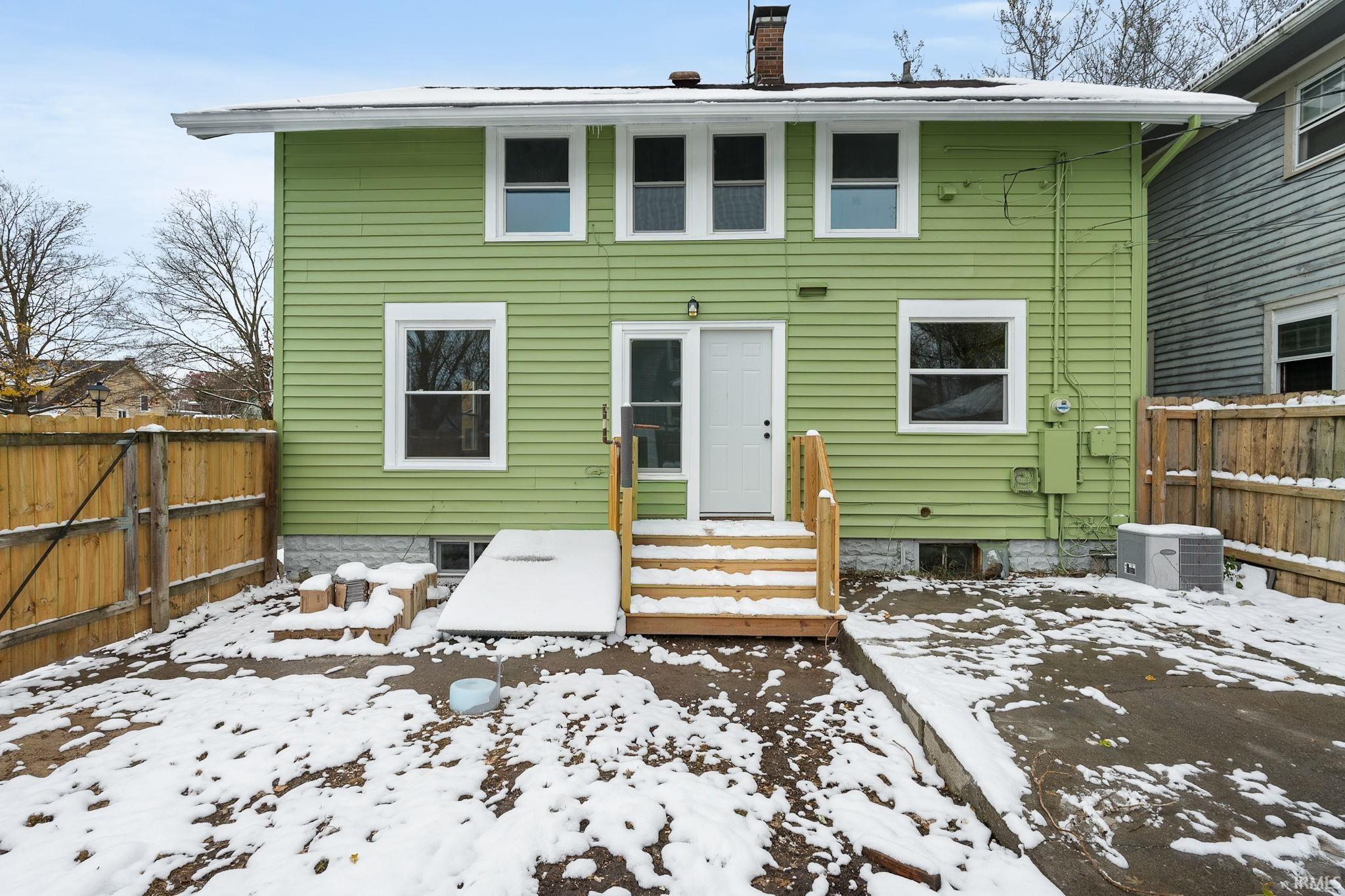 Photo 34 of 3004 Hoagland Avenue