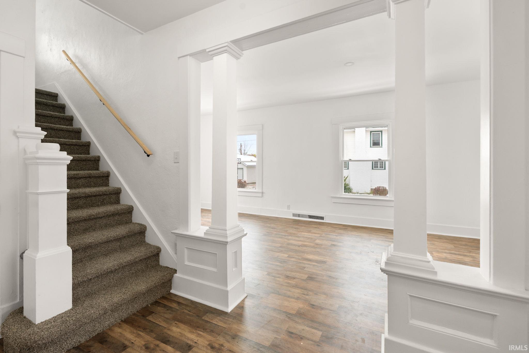 Photo 6 of 3004 Hoagland Avenue