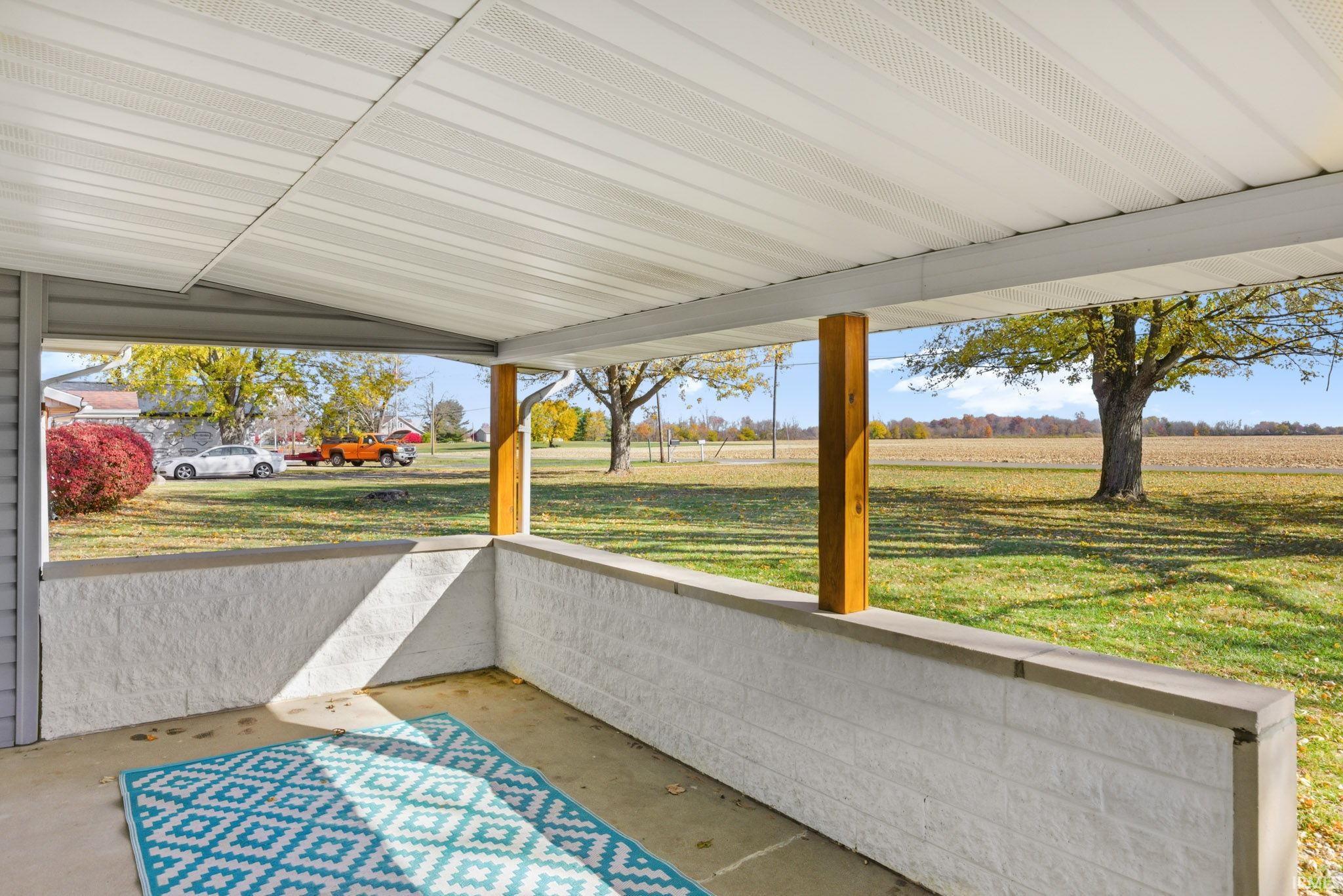 Homes for sale in Muncie, IN | 11001 S County Road 300 W Road, Muncie, IN 47302 | MLS# 202545753