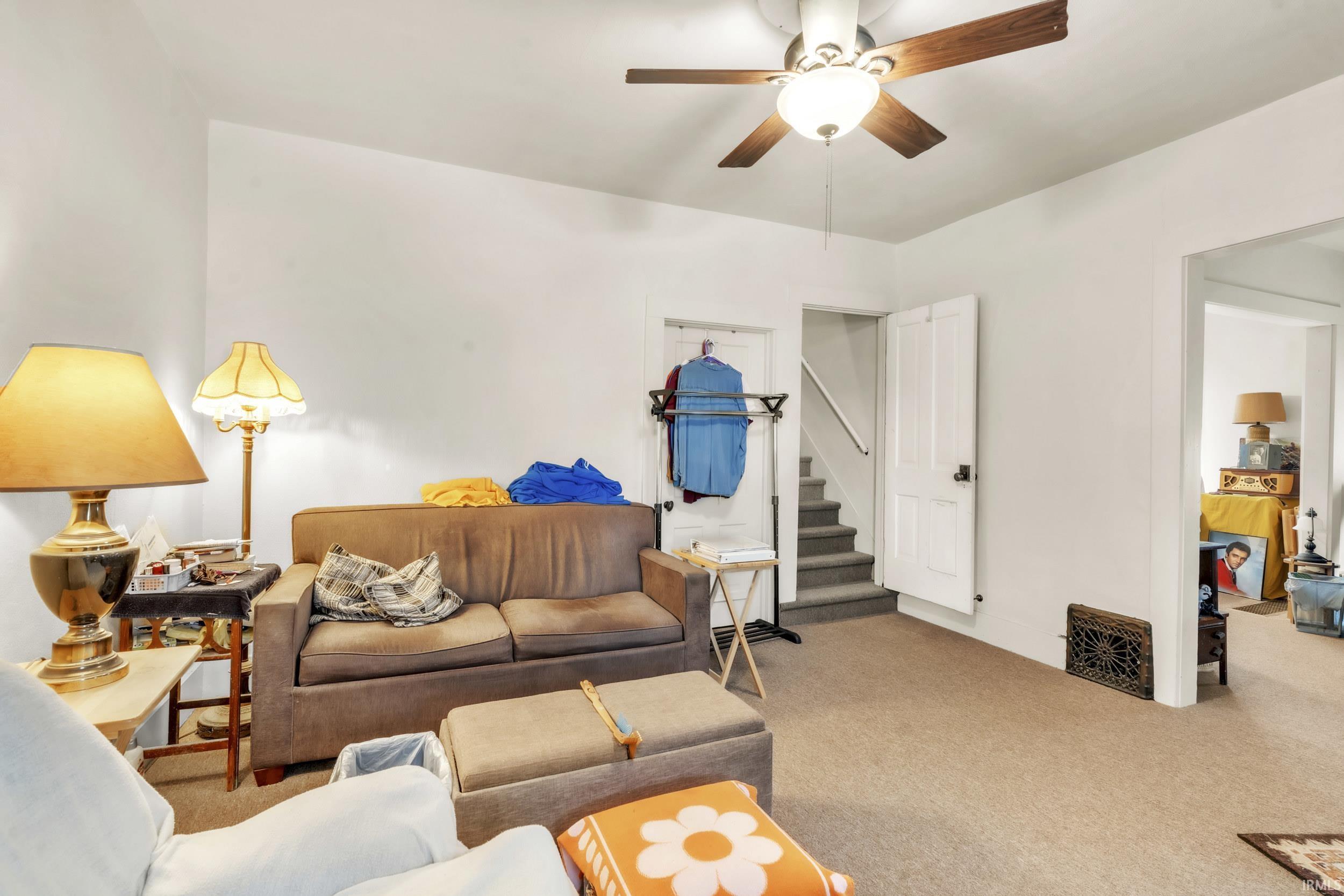 Photo 19 of 215 N York Street