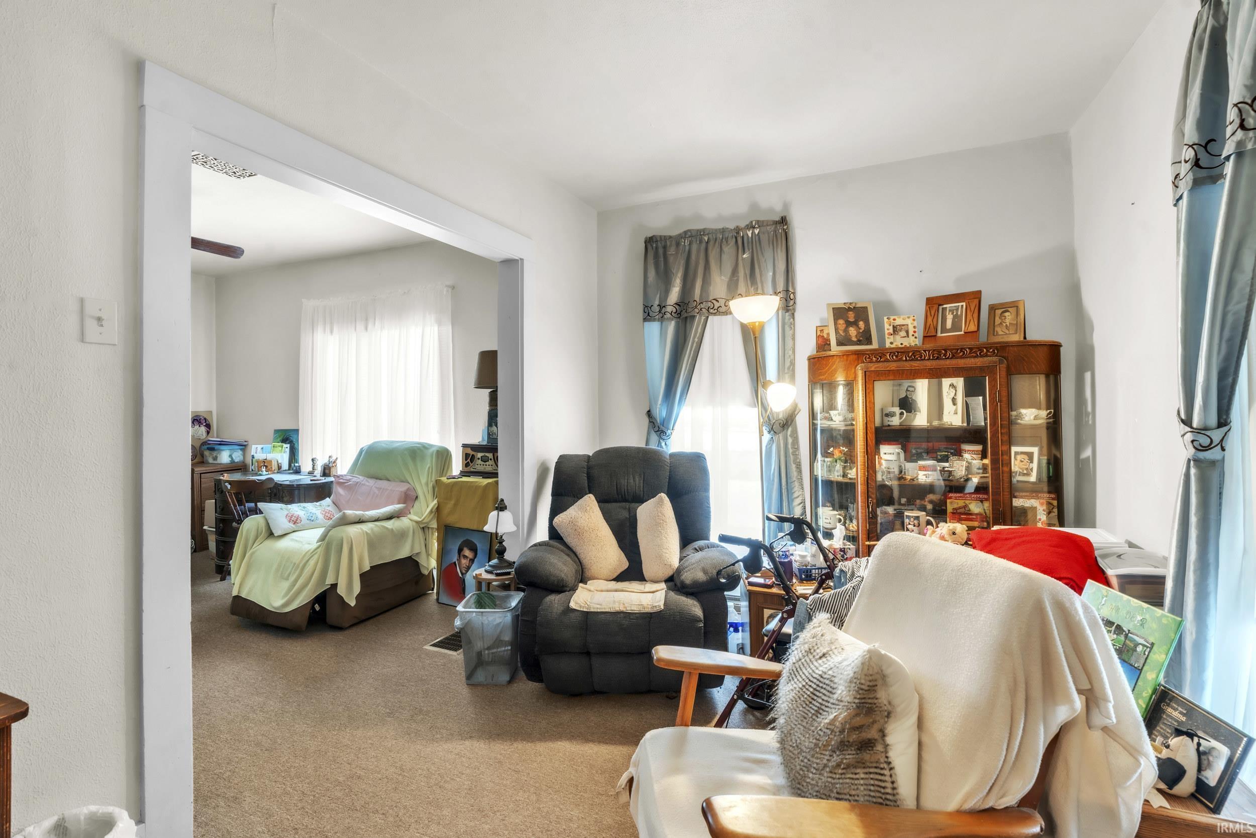 Photo 22 of 215 N York Street