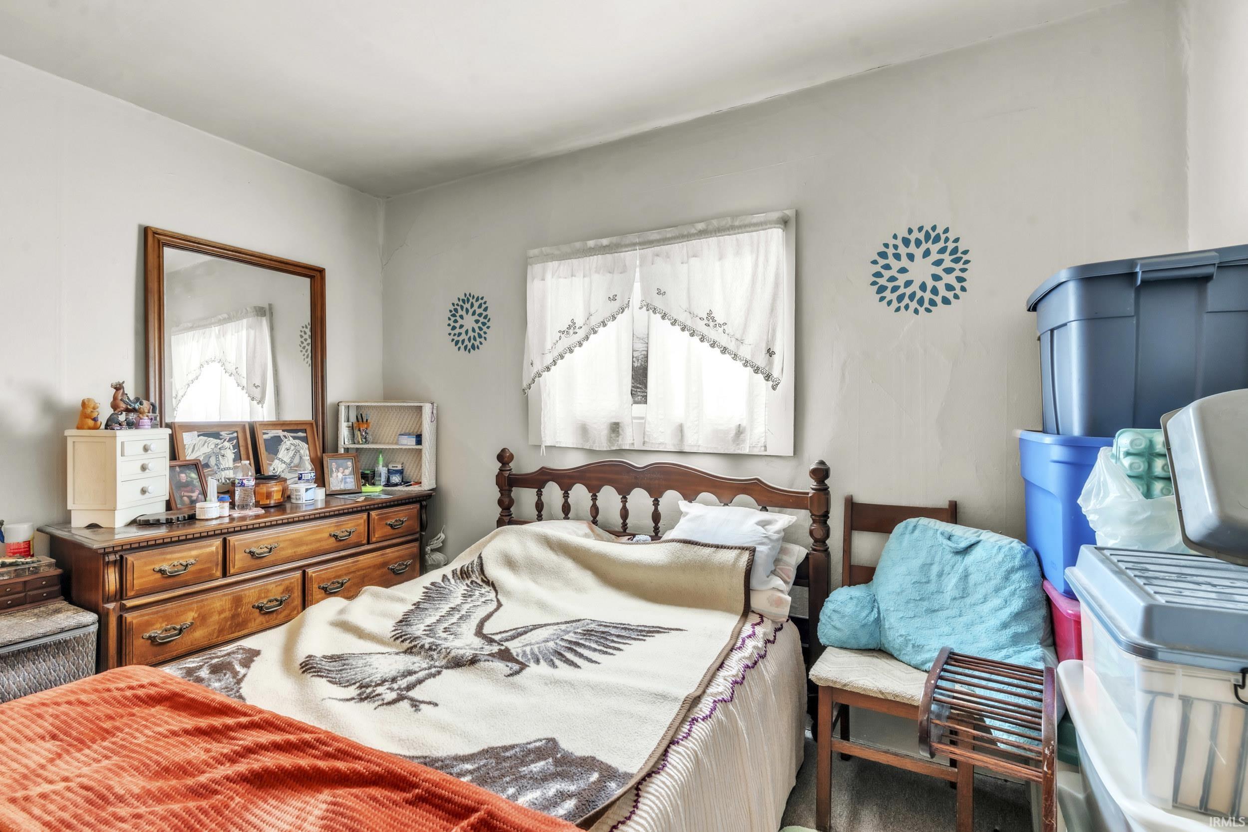 Photo 29 of 215 N York Street