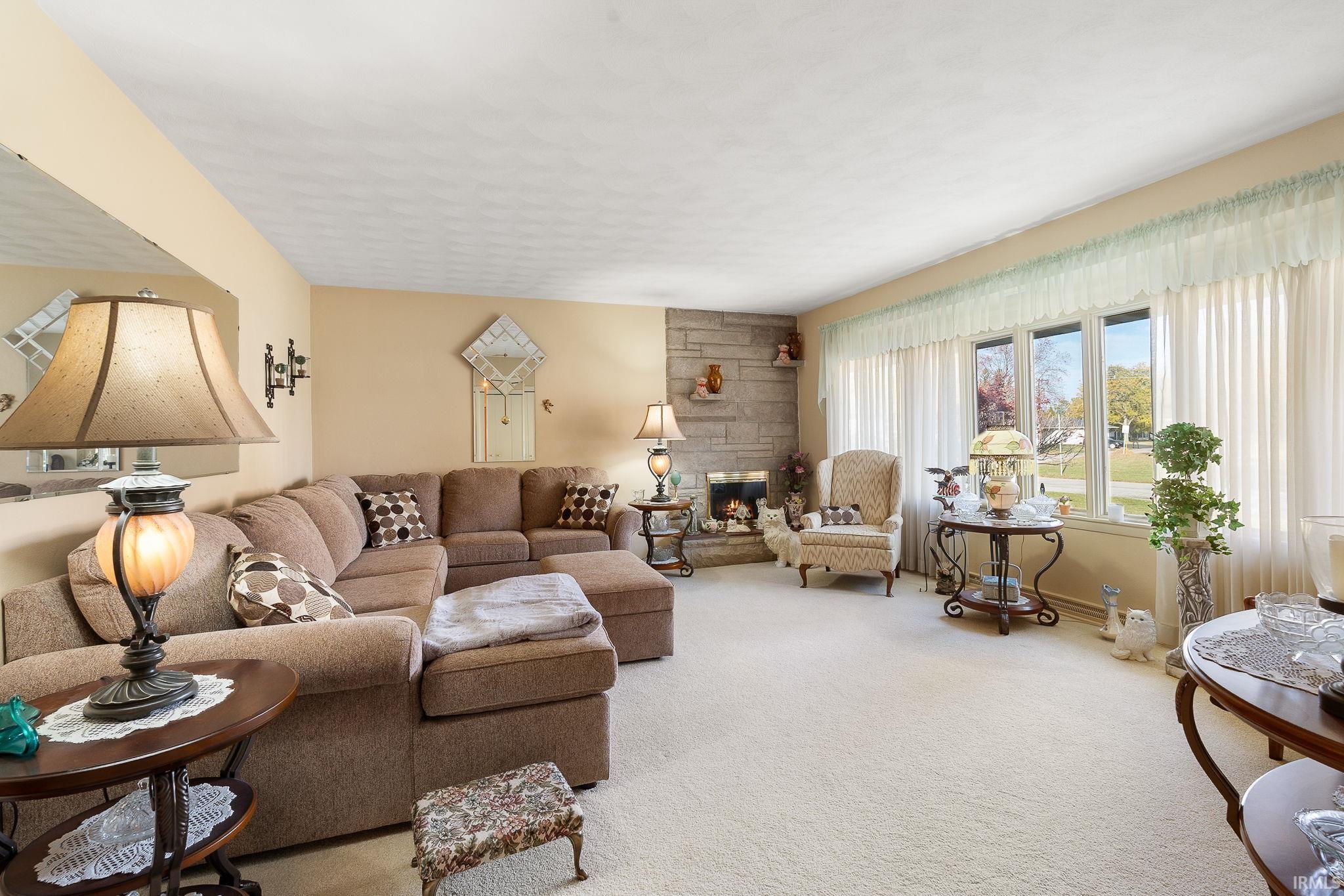 Photo 11 of 1100 Echo Lane