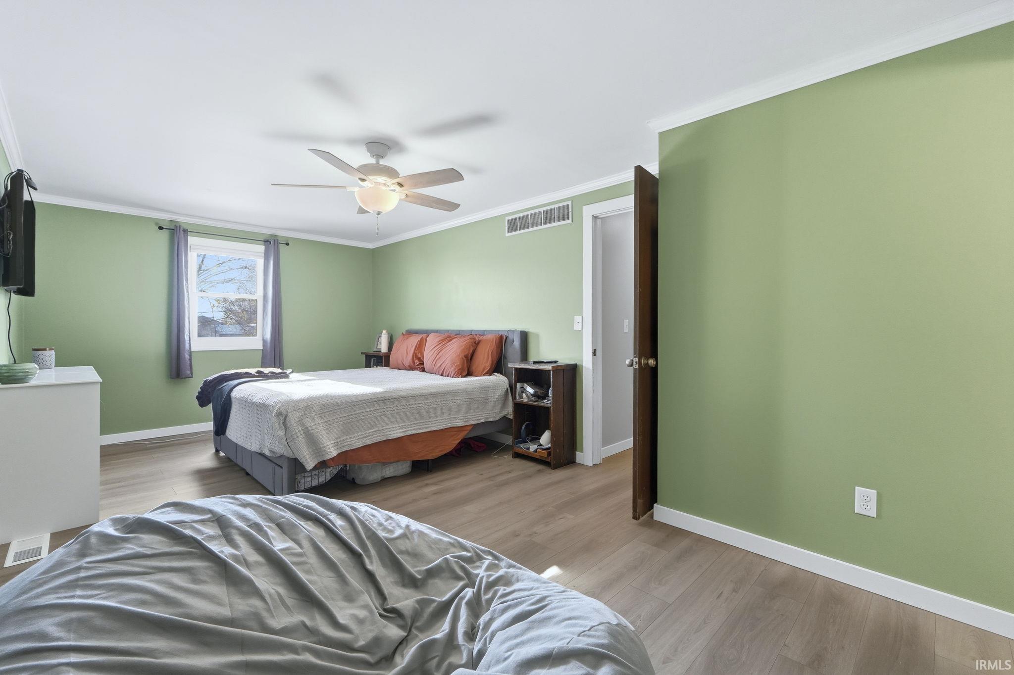 Photo 9 of 5907 Bellingham Lane