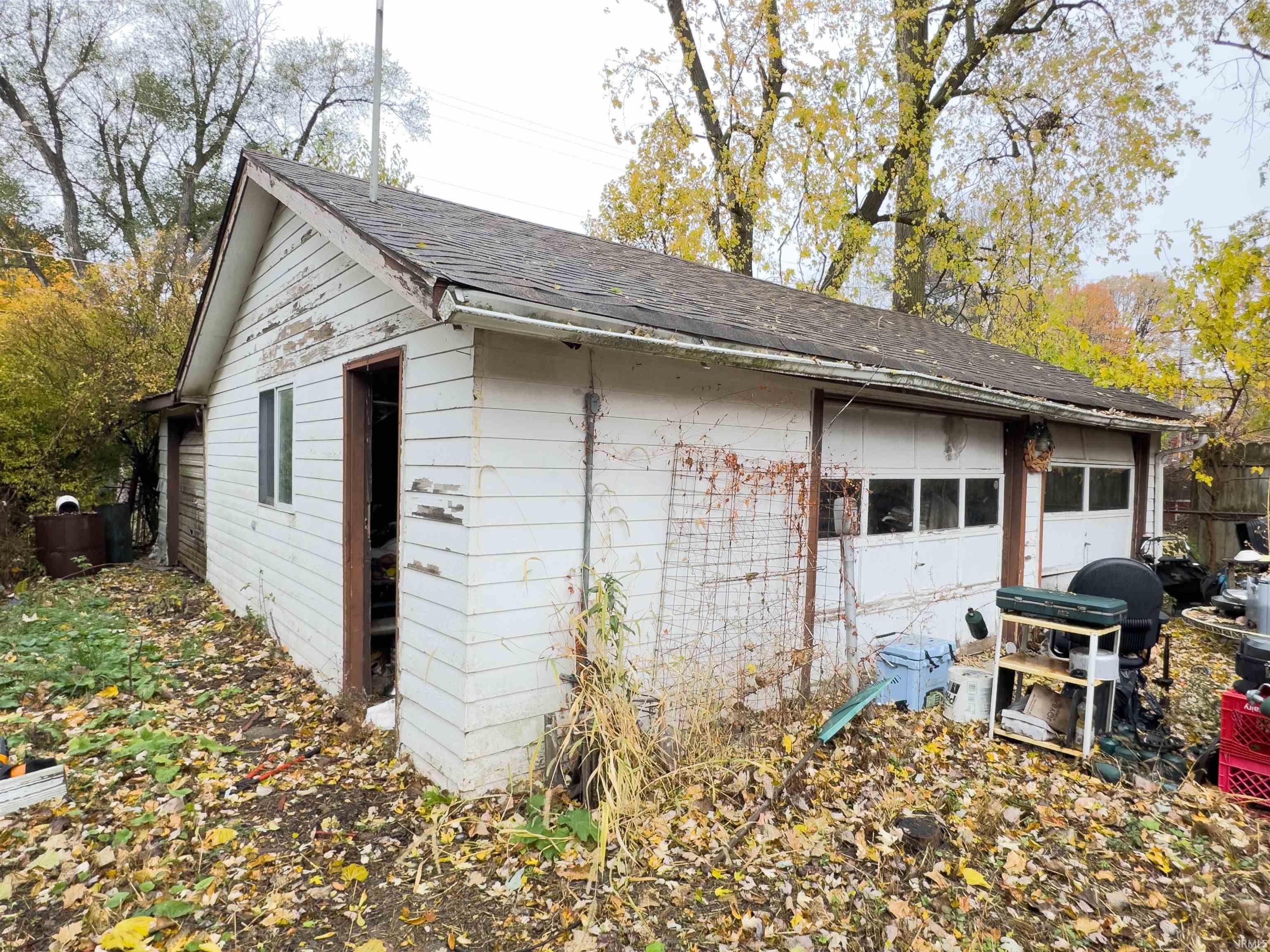 Photo 5 of 1142 Melbourne Drive