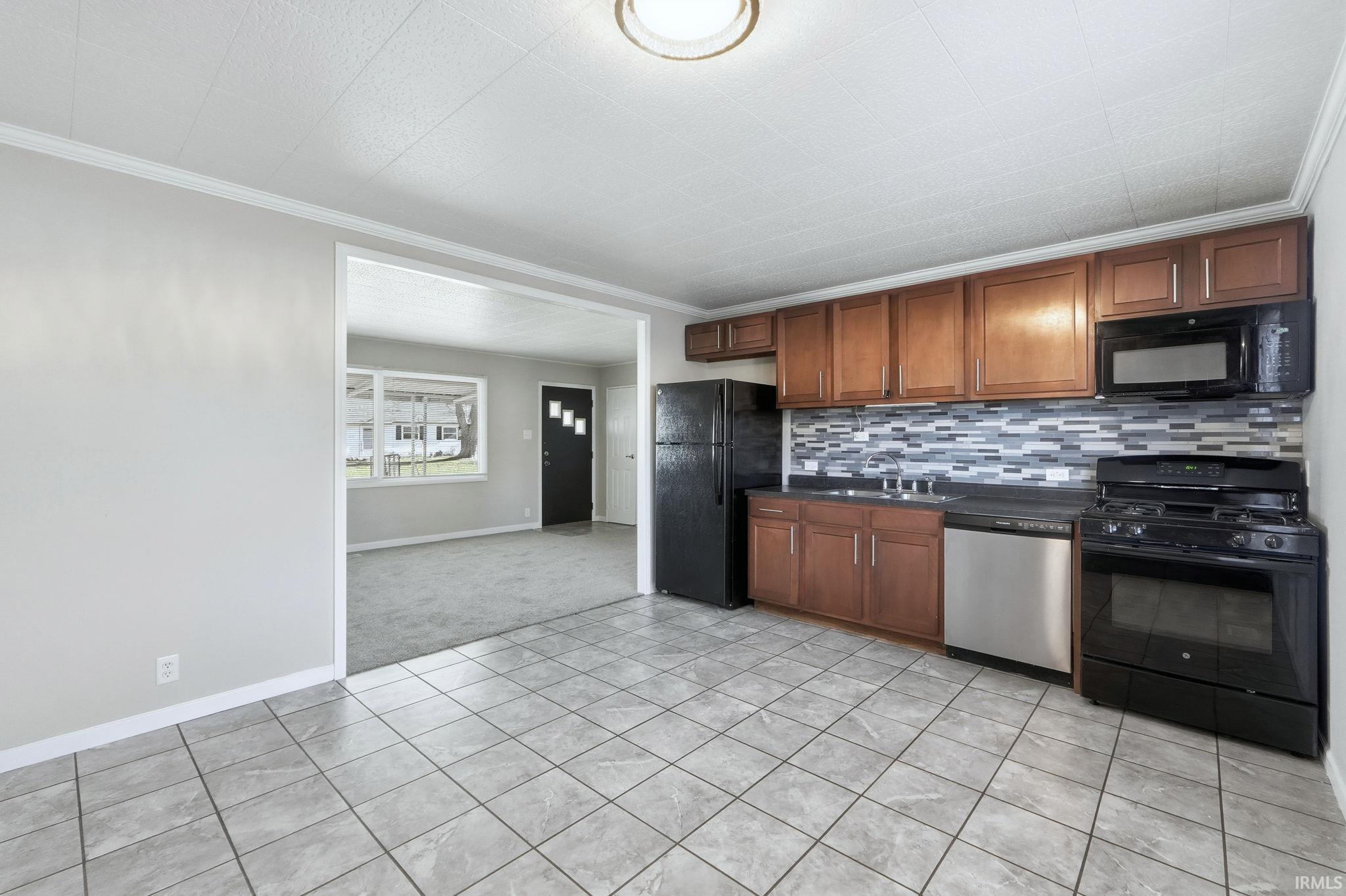 Photo 7 of 1208 Braeburn Drive