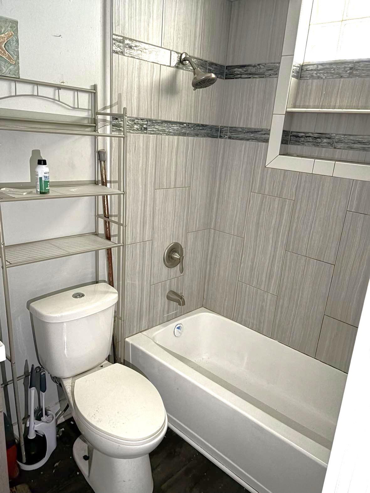 Photo 21 of 1331 Michigan Avenue