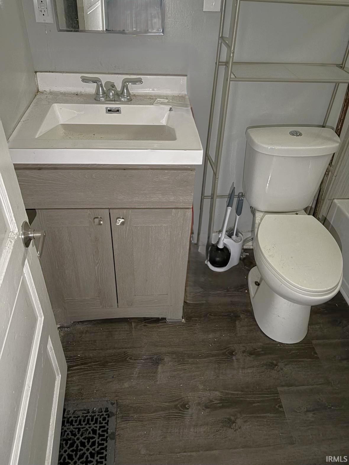 Photo 23 of 1331 Michigan Avenue