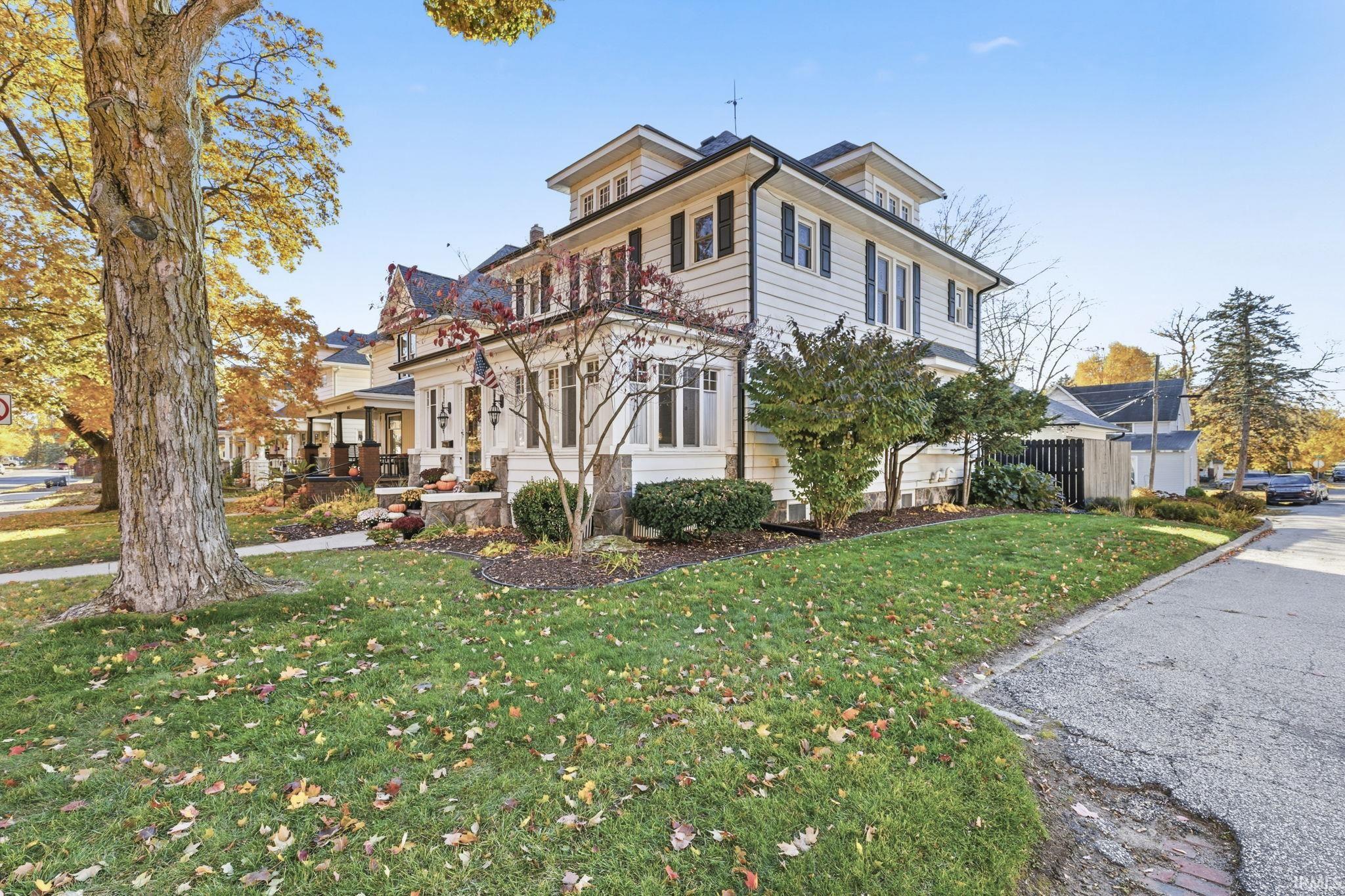 Homes for sale in Goshen, IN | 801 S 6Th St, Goshen, IN 46526 | MLS# 202545941