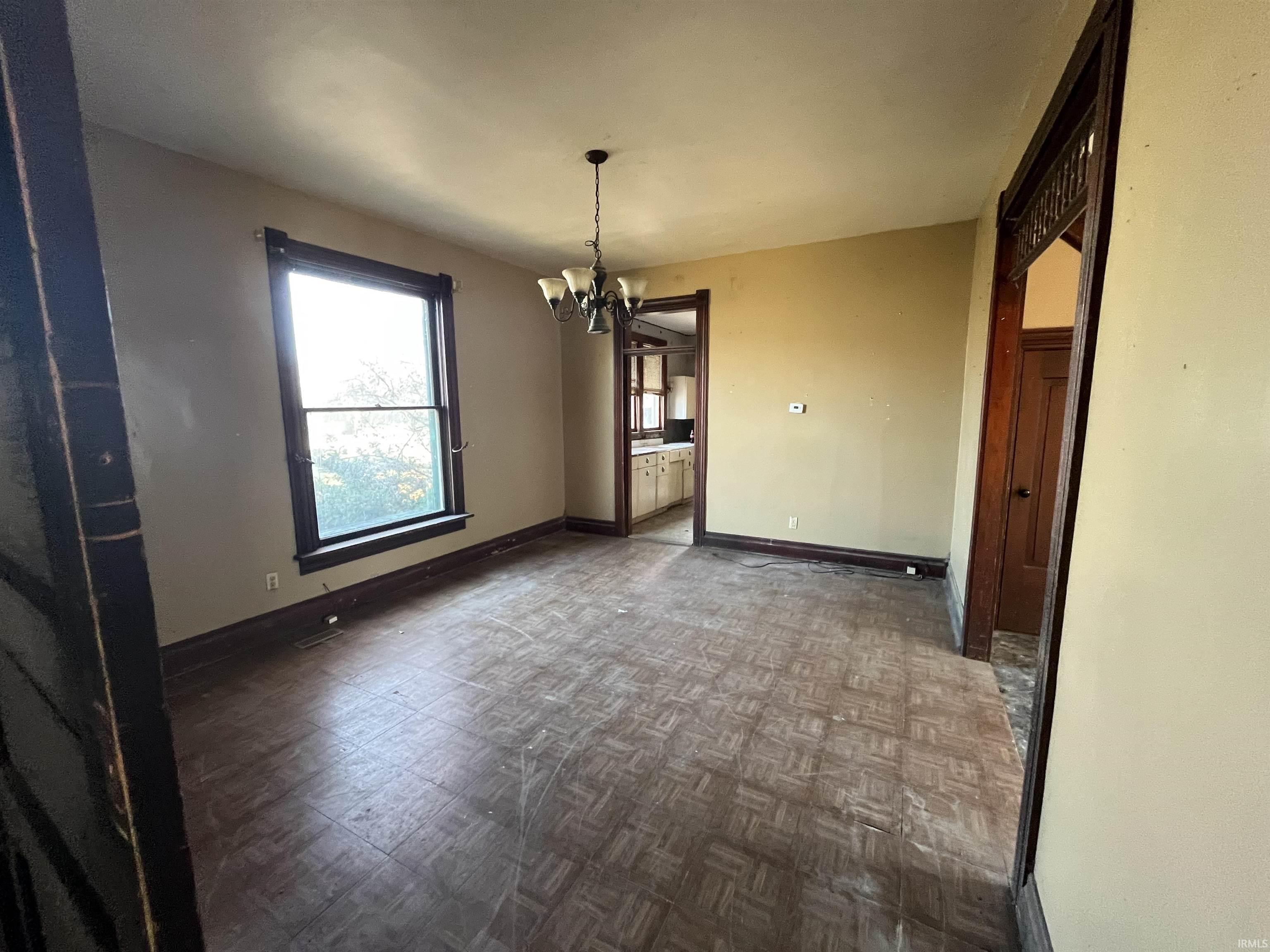 Photo 6 of 495 Manchester Avenue