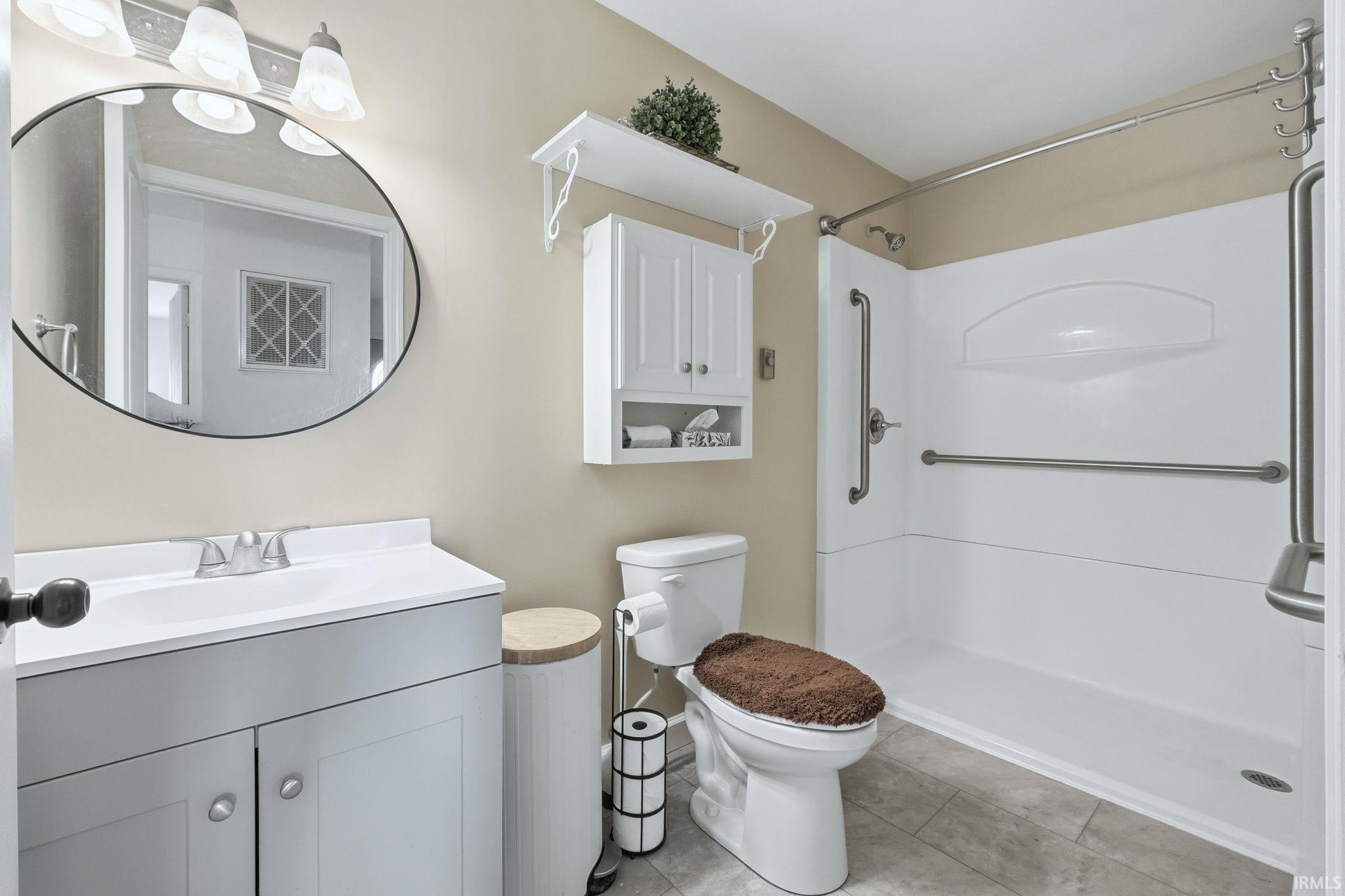 Photo 5 of 8 Turquoise Street