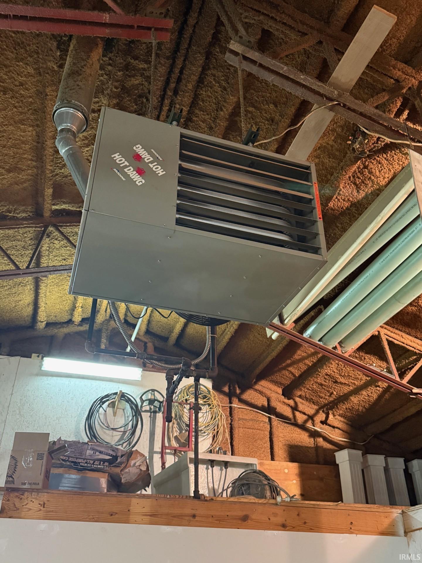 Photo 3 of 17315 Antwerp Road