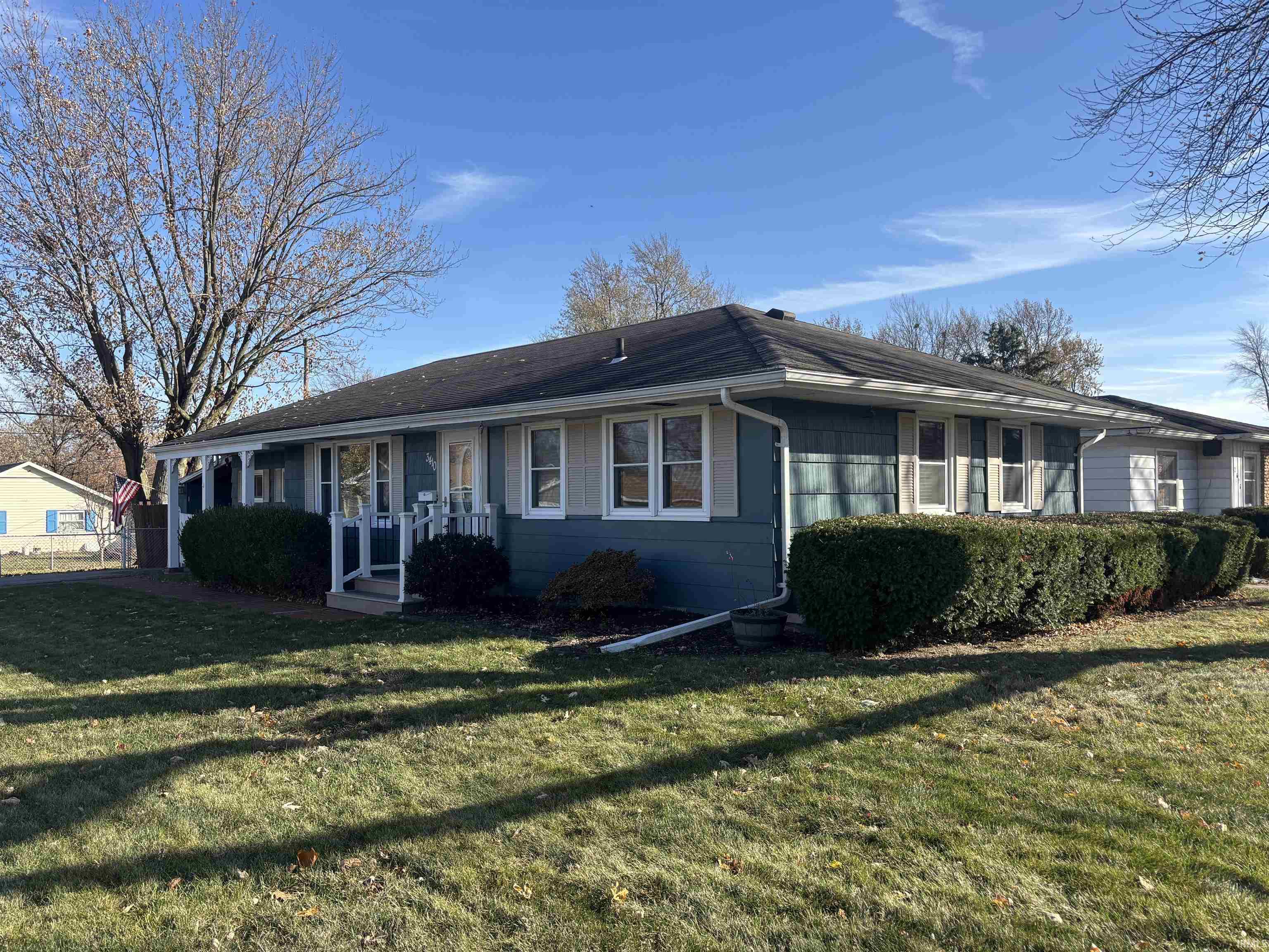 Photo 35 of 3410 CHARLOTTE Avenue