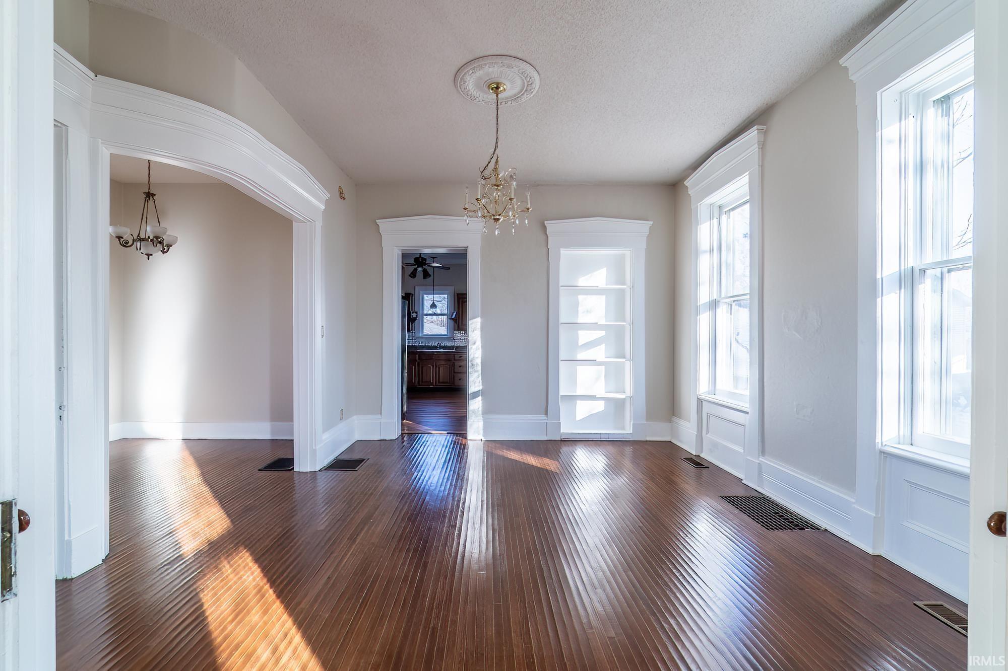 Photo 7 of 627 Main Street