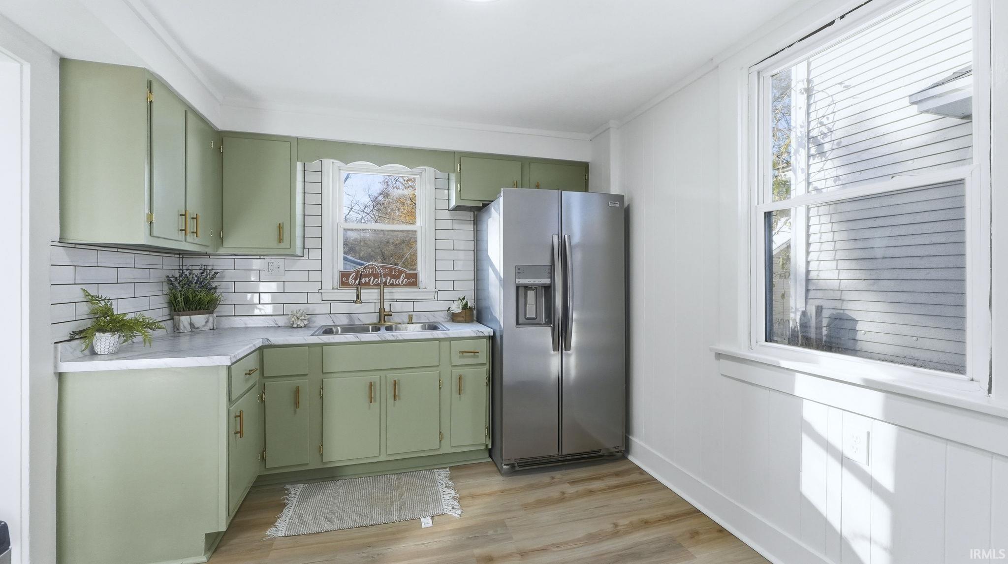 Photo 11 of 1307 W Wildwood Avenue