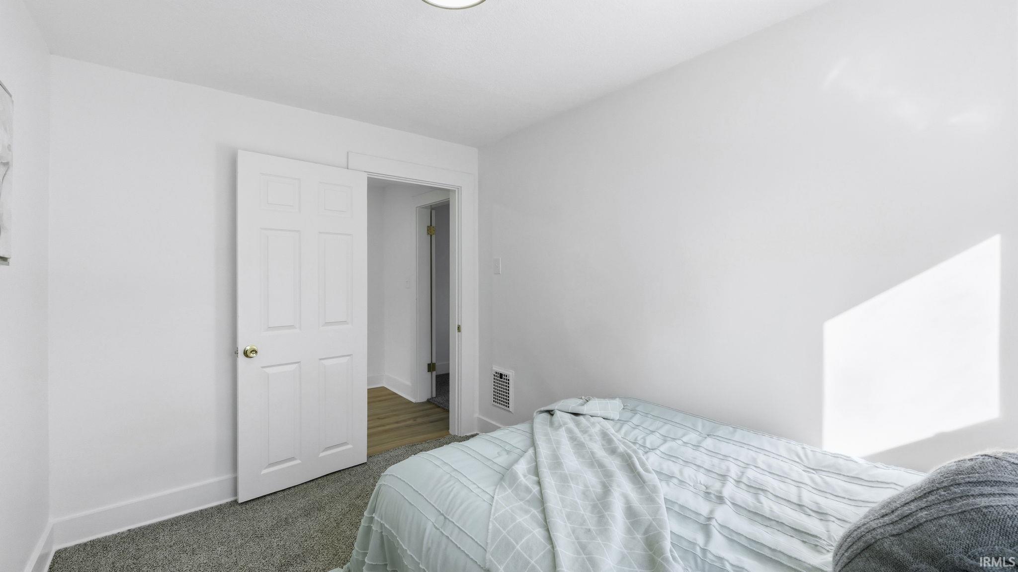 Photo 19 of 1307 W Wildwood Avenue