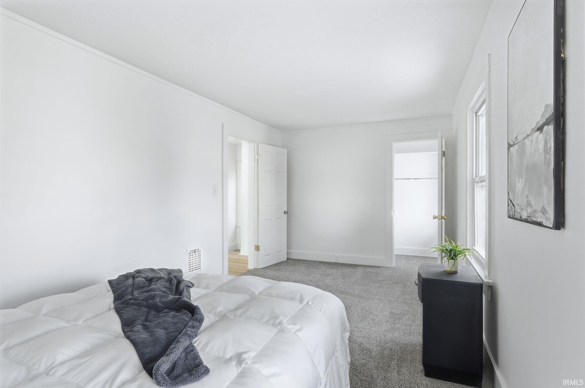 Photo 24 of 1307 W Wildwood Avenue