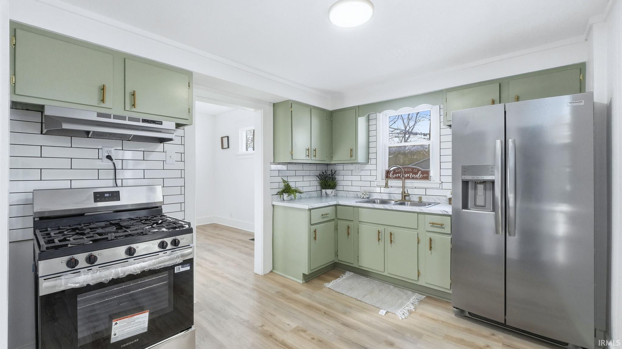 Photo 8 of 1307 W Wildwood Avenue