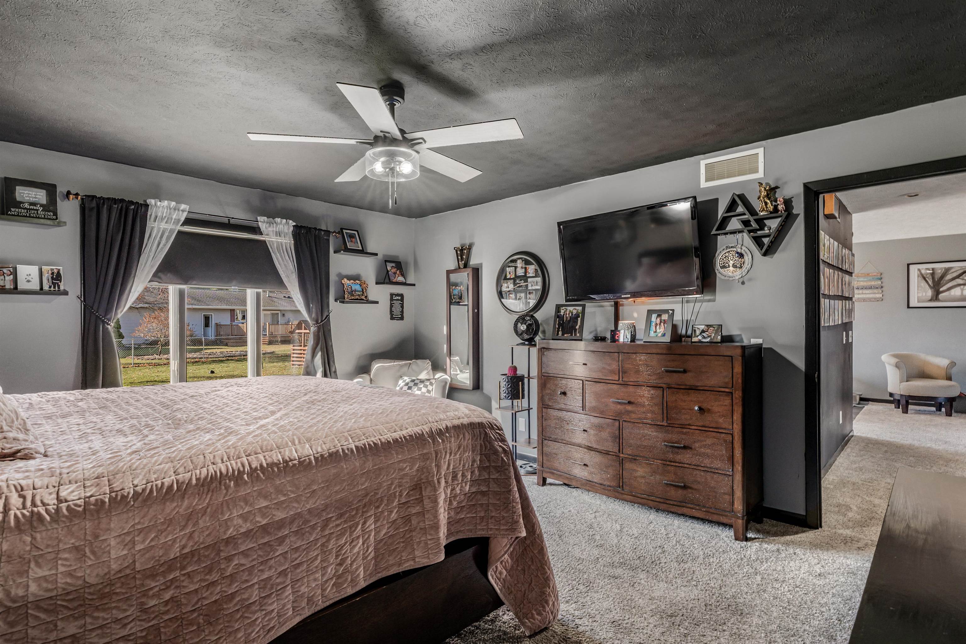 Photo 10 of 131 EMS C29A Lane