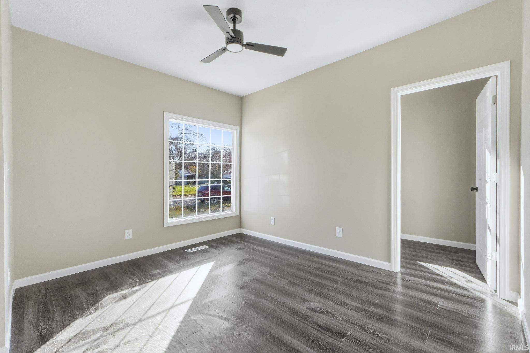 Photo 22 of 707 Richmond Street