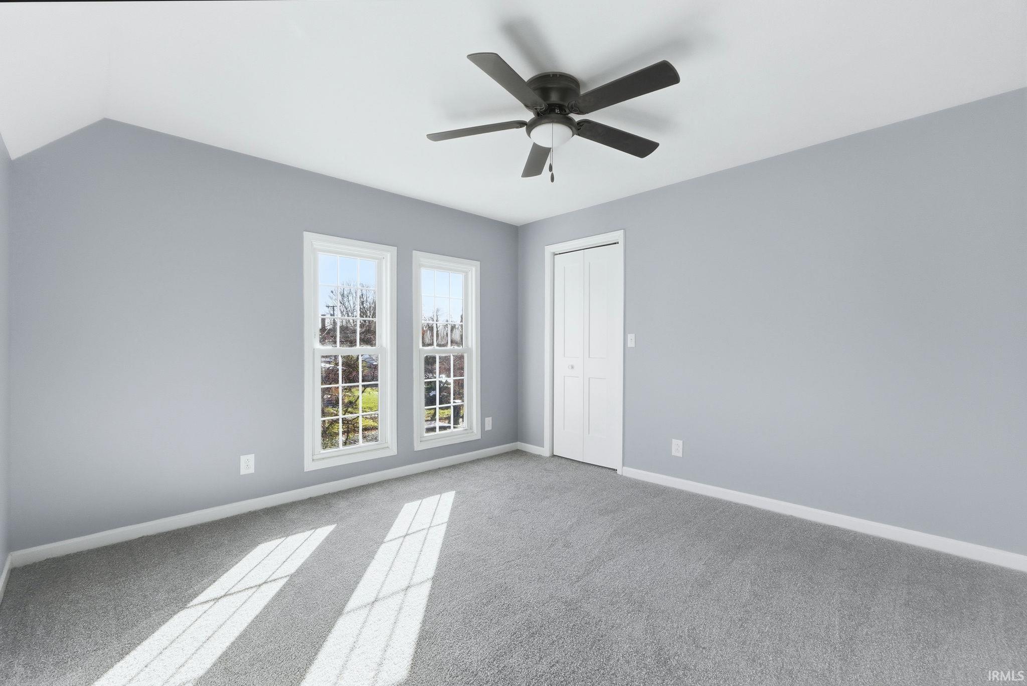 Photo 3 of 707 Richmond Street