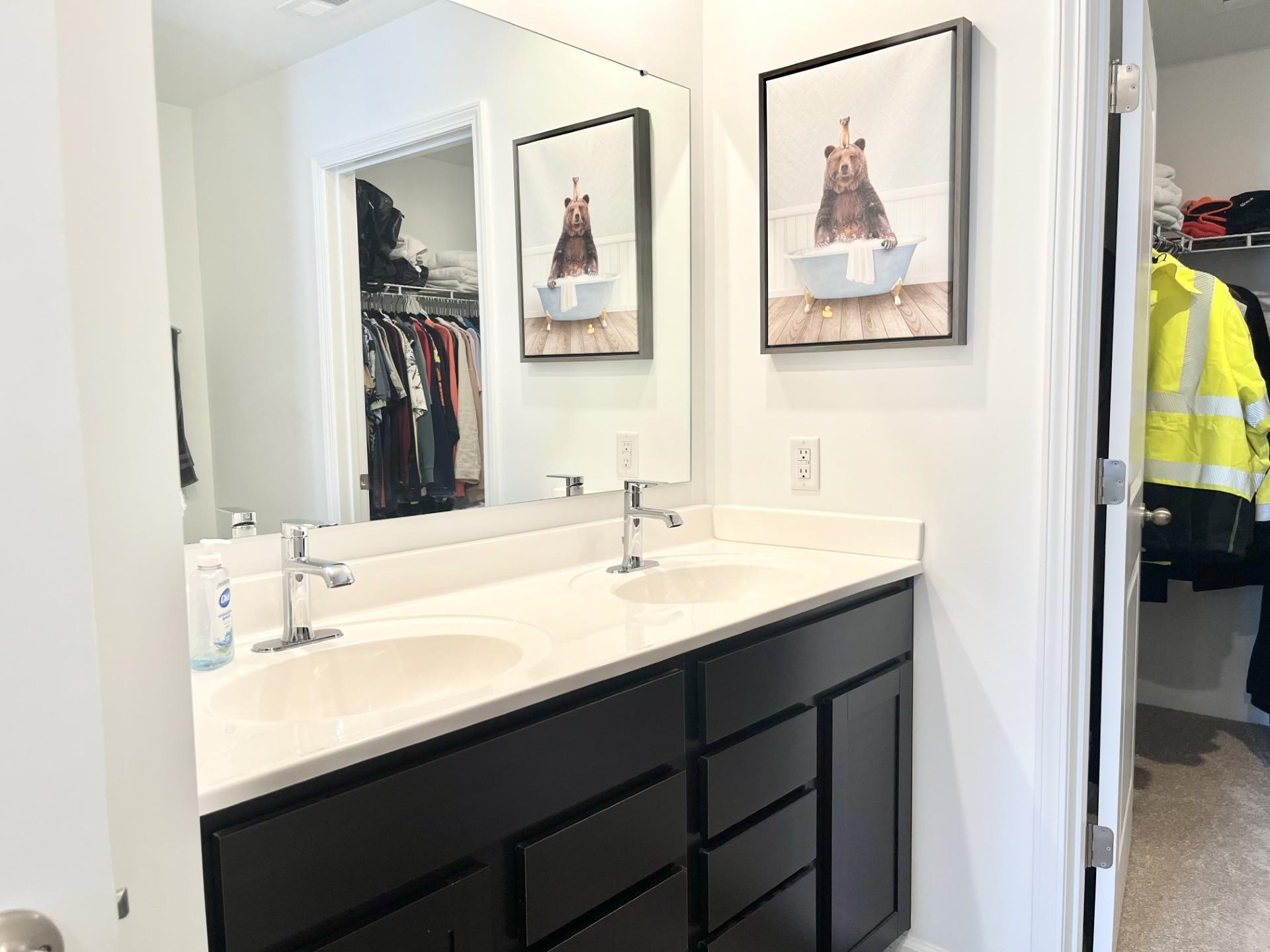 Photo 17 of 10325 Woodsong Cove