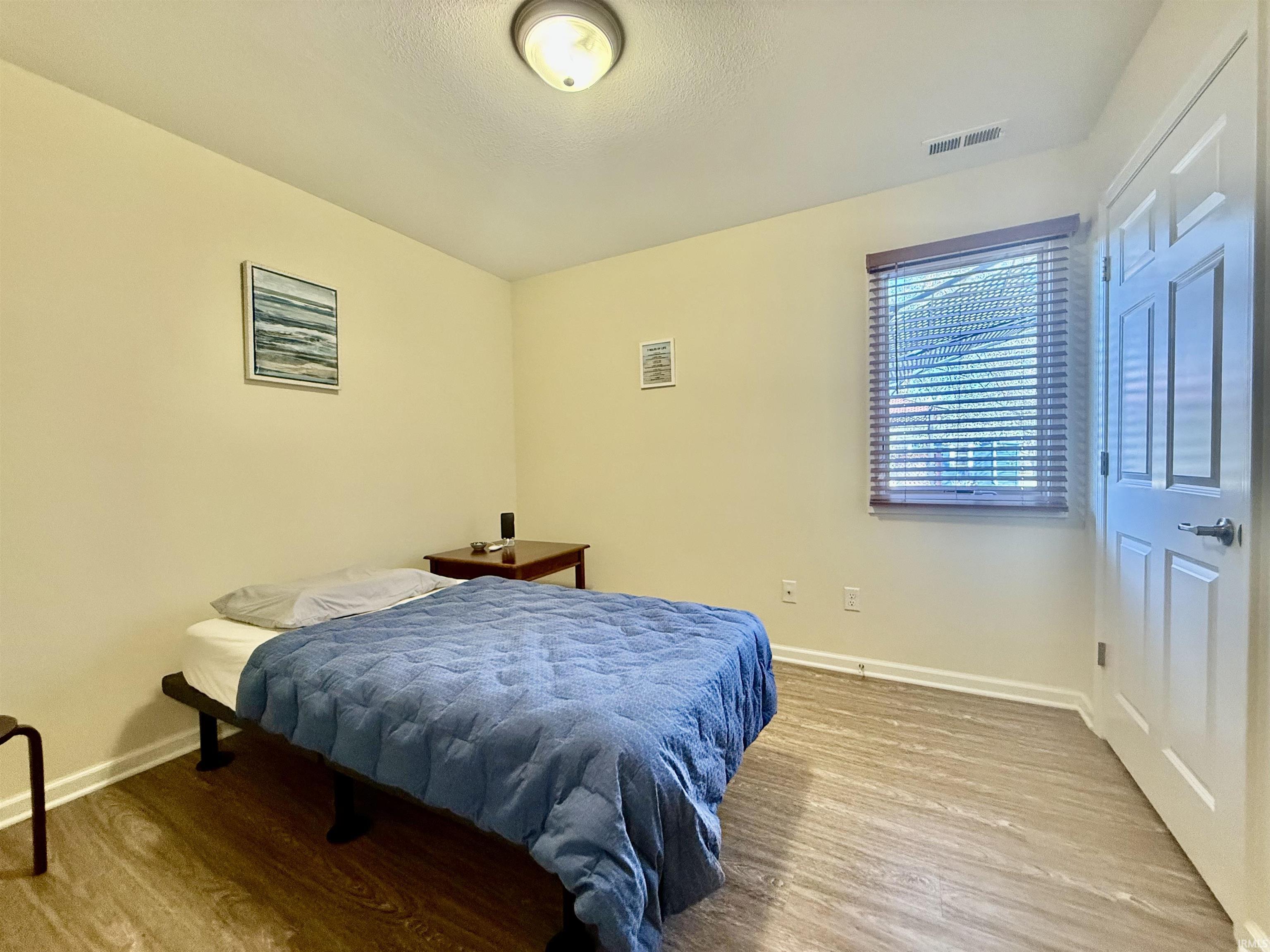 Photo 21 of 13638 Leo Road