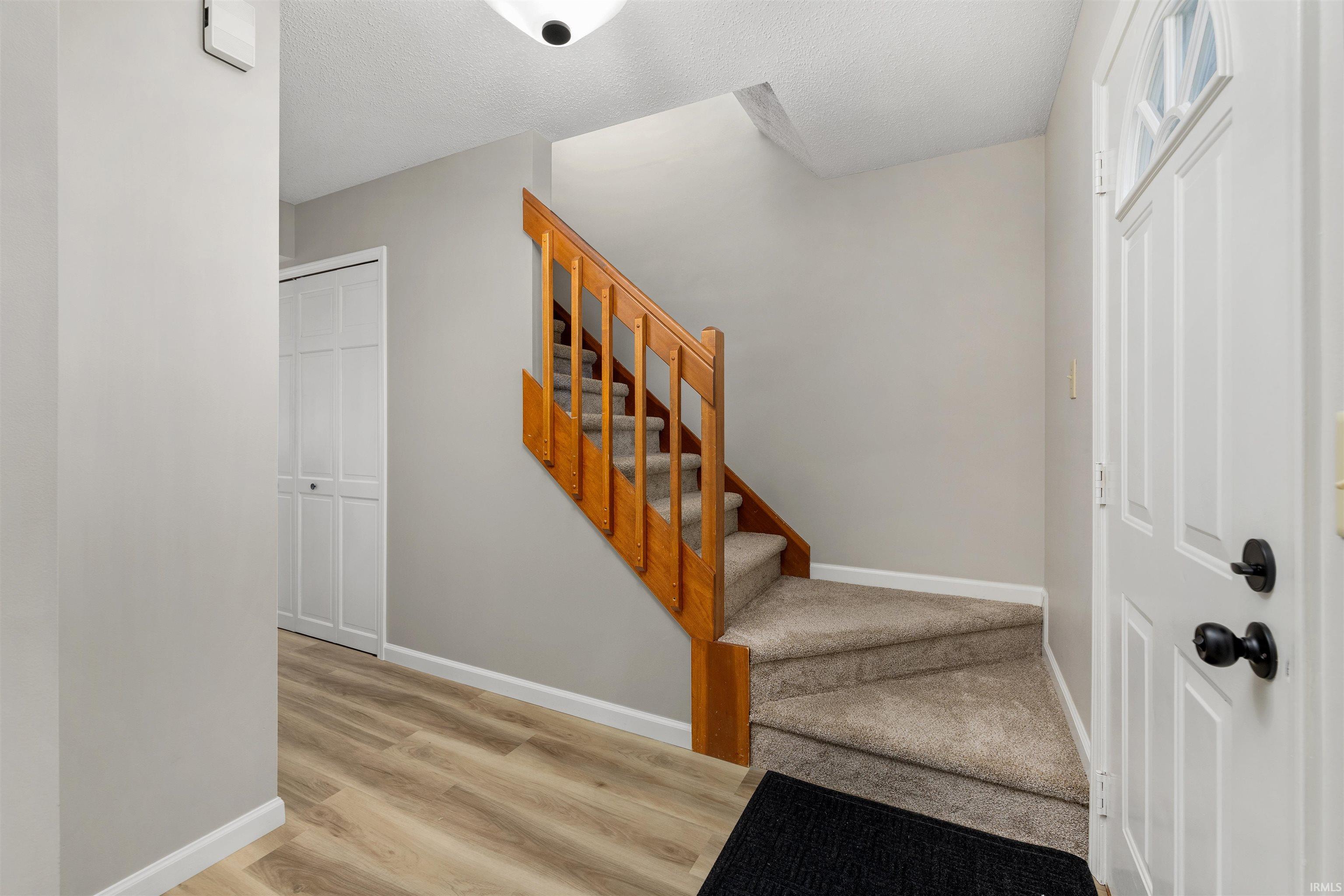 Photo 3 of 14533 Bitternut Lane