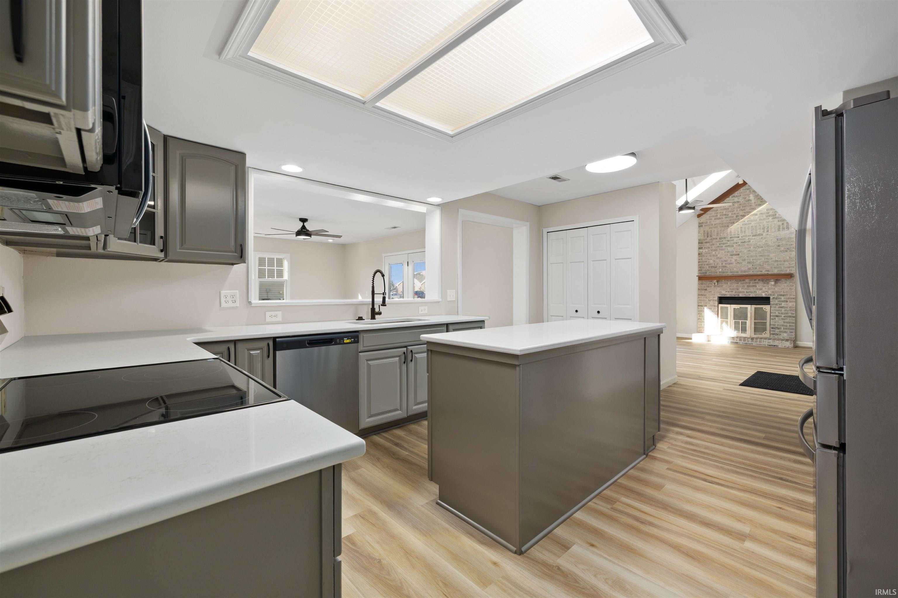 Photo 6 of 14533 Bitternut Lane