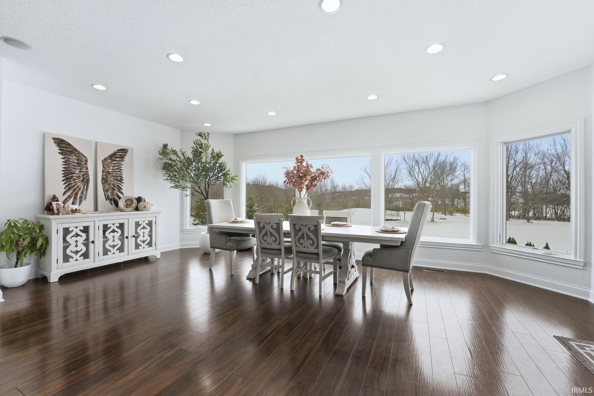 Photo 5 of 17921 Lochner Road