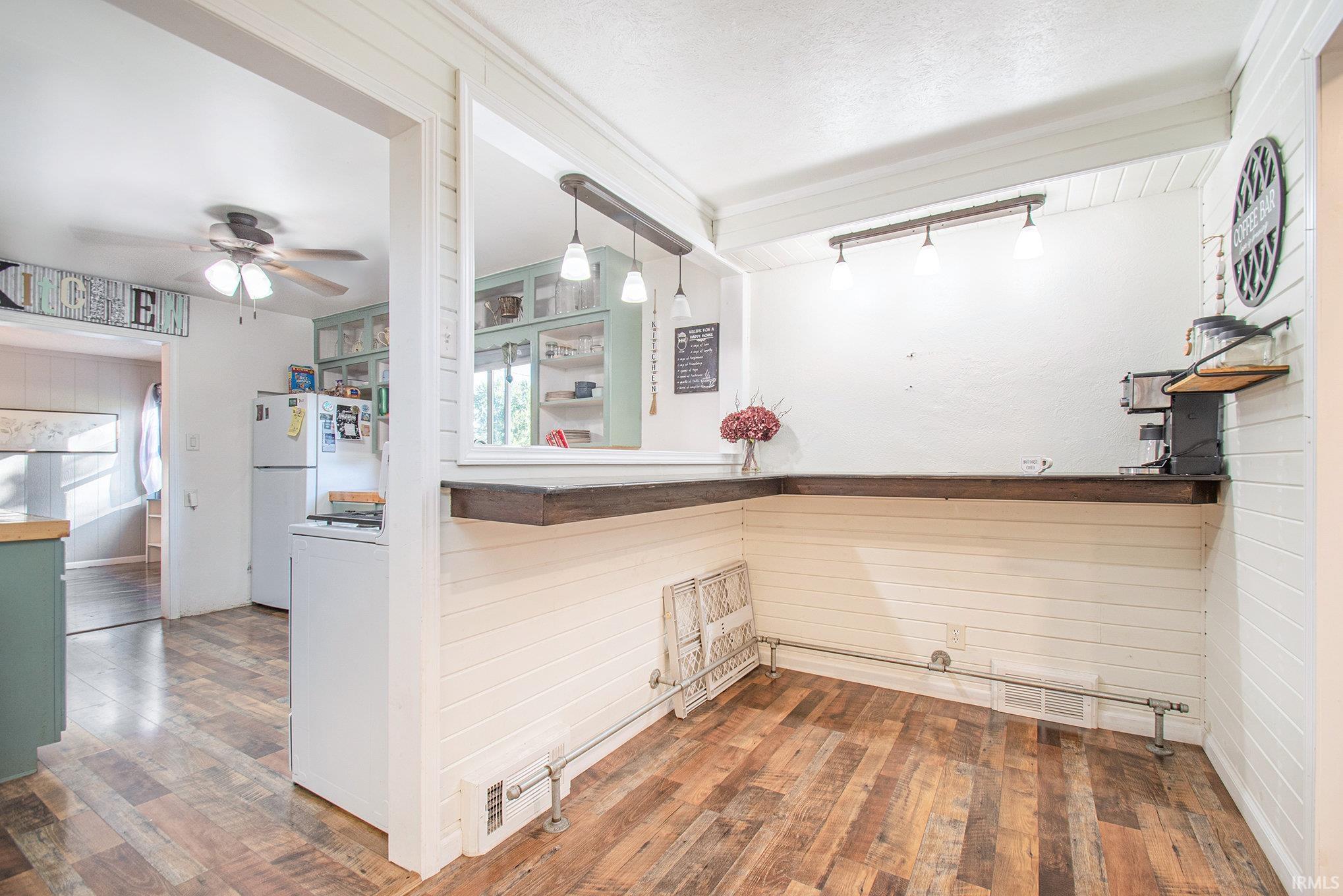 Homes for sale in Elkhart, IN | 58489 County Road 9, Elkhart, IN 46517 | MLS# 202546252