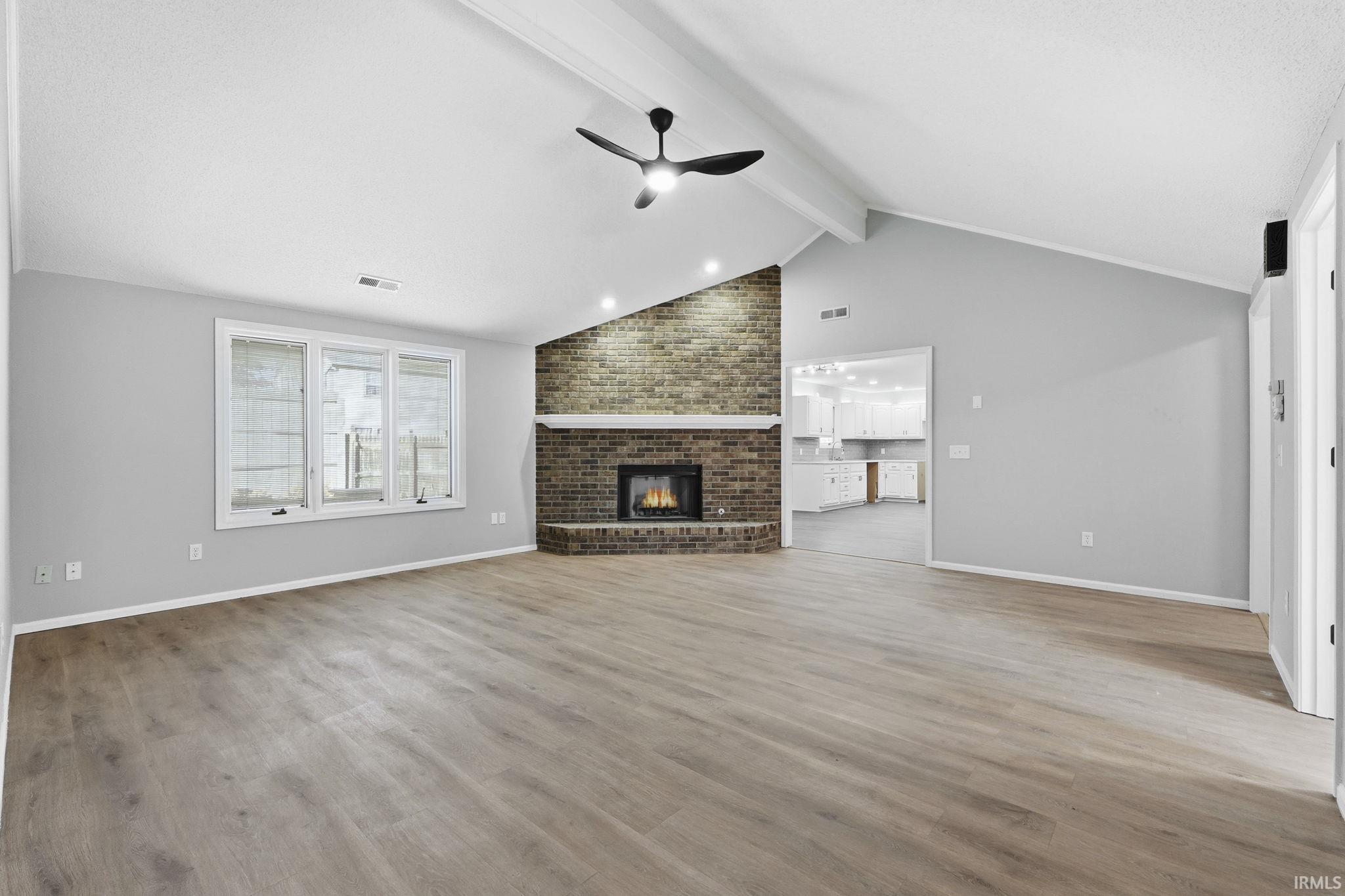 Photo 3 of 2415 Knollwood Court