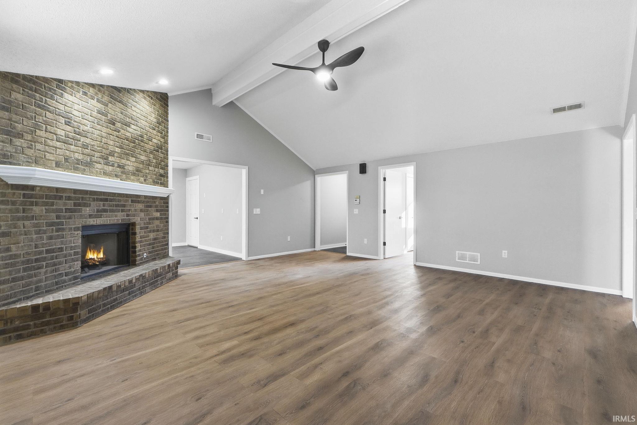 Photo 4 of 2415 Knollwood Court