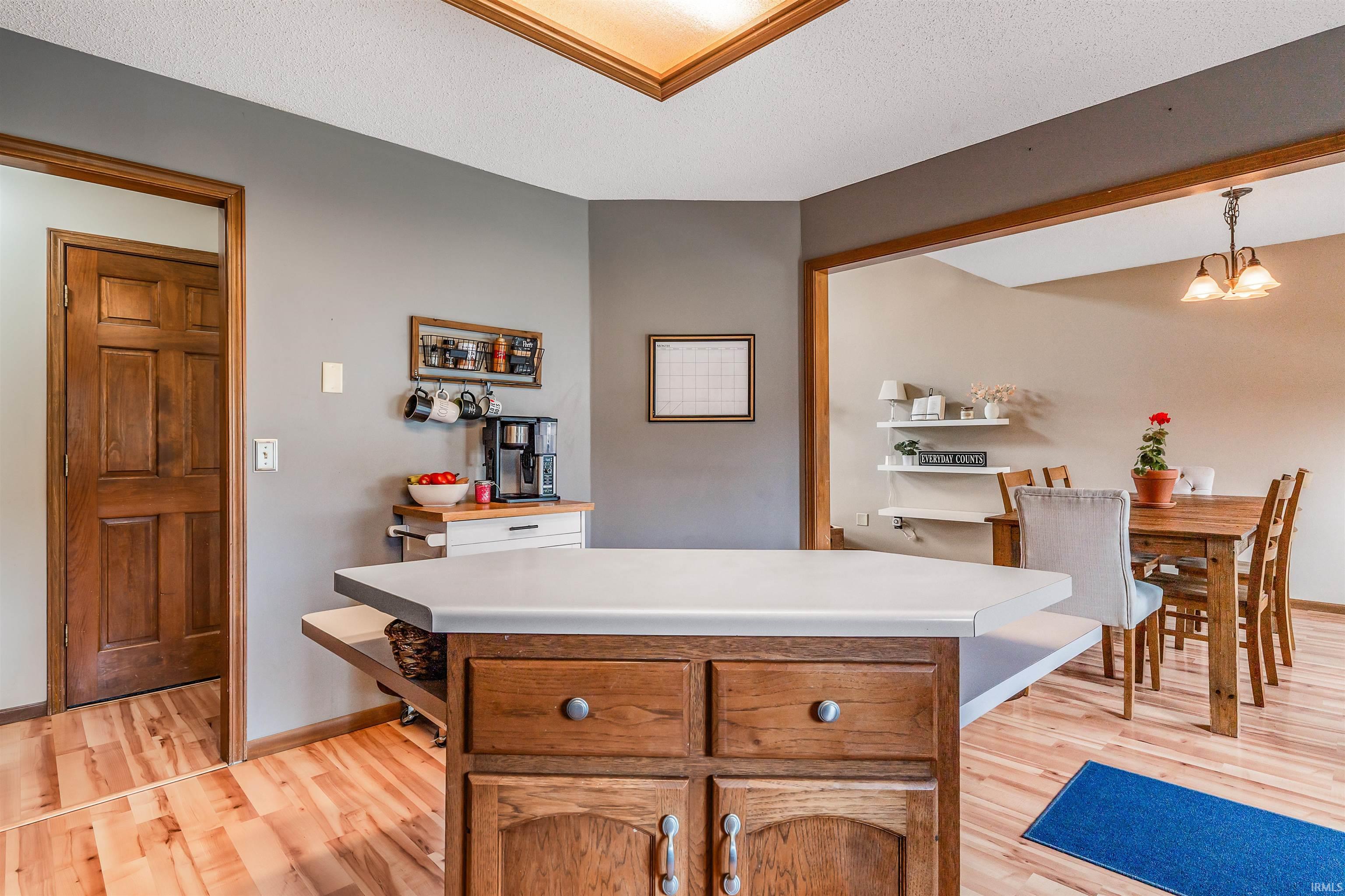 Photo 6 of 115 Blue Cliff Place