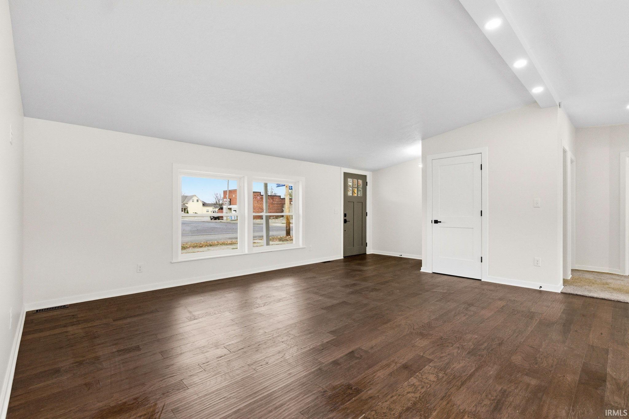 Homes for sale in Tipton, IN | 465 N Main St, Tipton, IN 46072 | MLS# 202546337