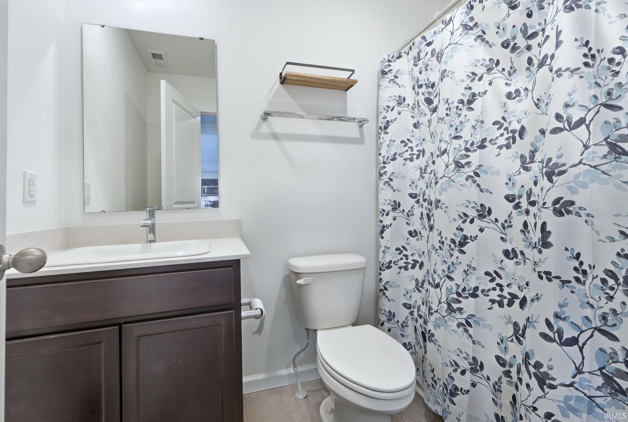 Photo 4 of 4152 Bradley Drive