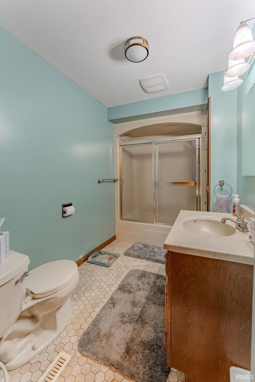 Photo 23 of 1472 Middle Street